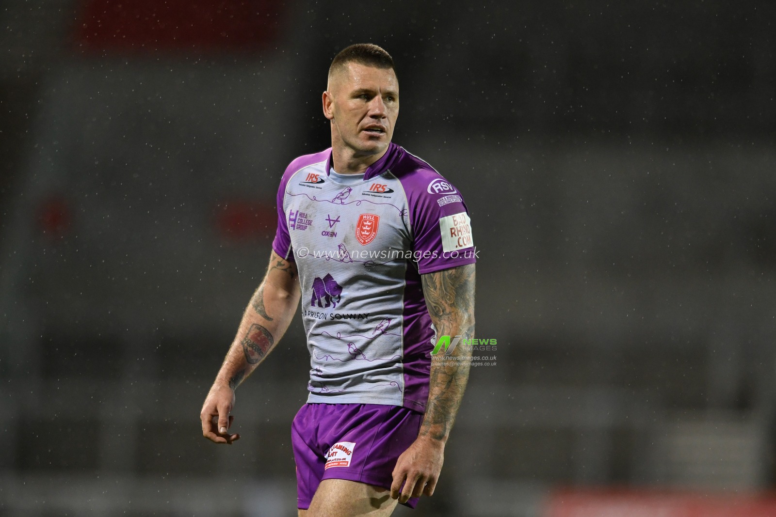 Shaun Kenny-Dowall (3) of Hull KR in action during the game