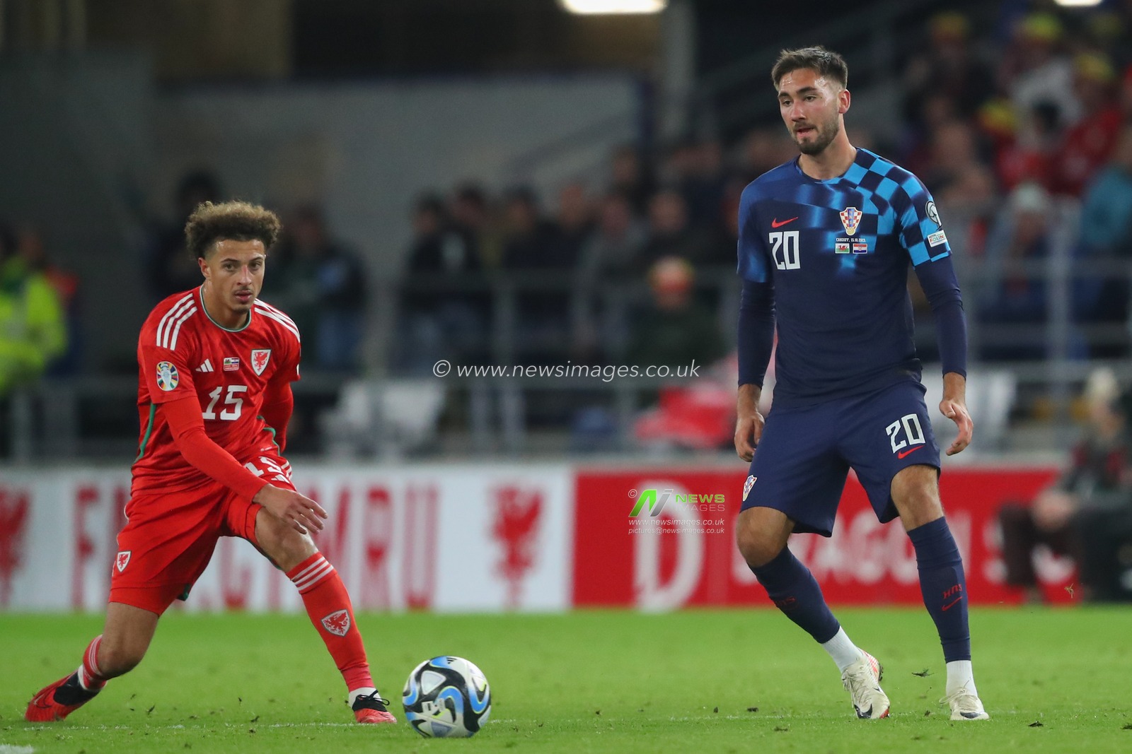 Dion Drena Beljo #20 of Croatia passes the ball during the UEFA Euro 2024 Qualifiers match Wales vs Croatia at Cardiff City Stadium, Cardiff, United Kingdom, 15th October 2023

(Photo by Gareth Evans/News Images)