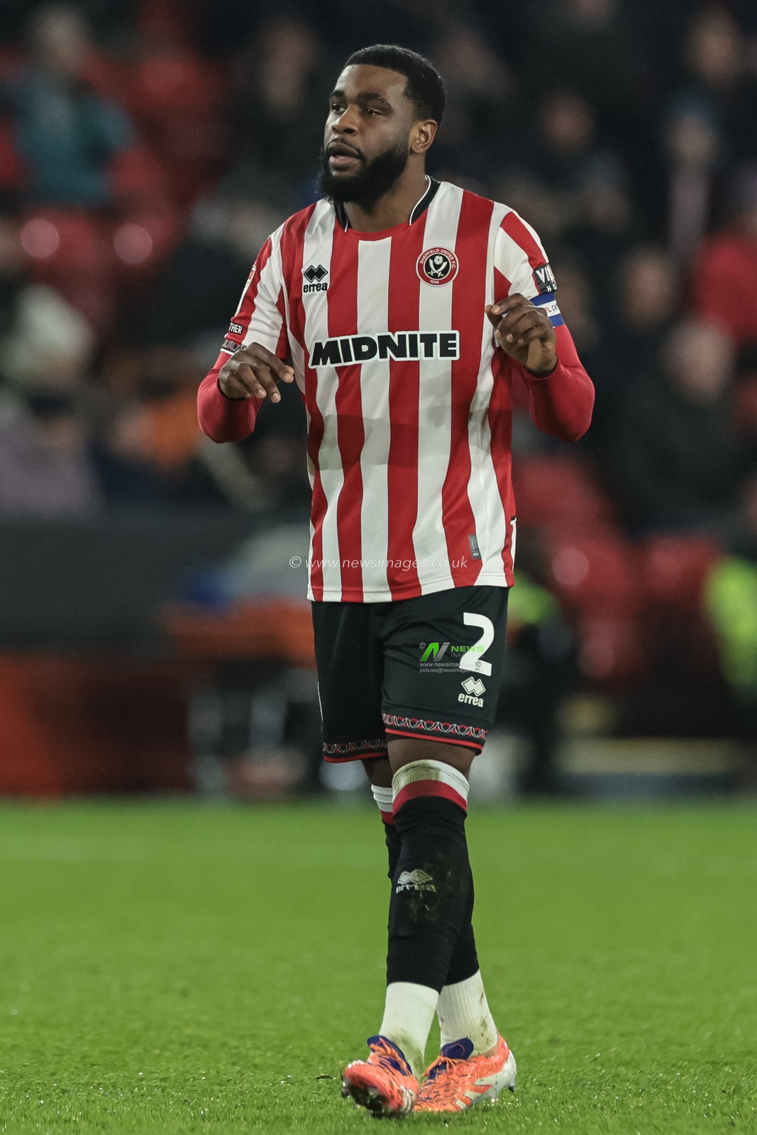 Japhet Tanganga of Sheffield United during the Sky Bet Championship match Sheffield United vs Portsmouth at Bramall Lane, Sheffield, United Kingdom, 26th November 2025

(Photo by Mark Cosgrove/News Images)

*** GER AUT SUI OUT ***