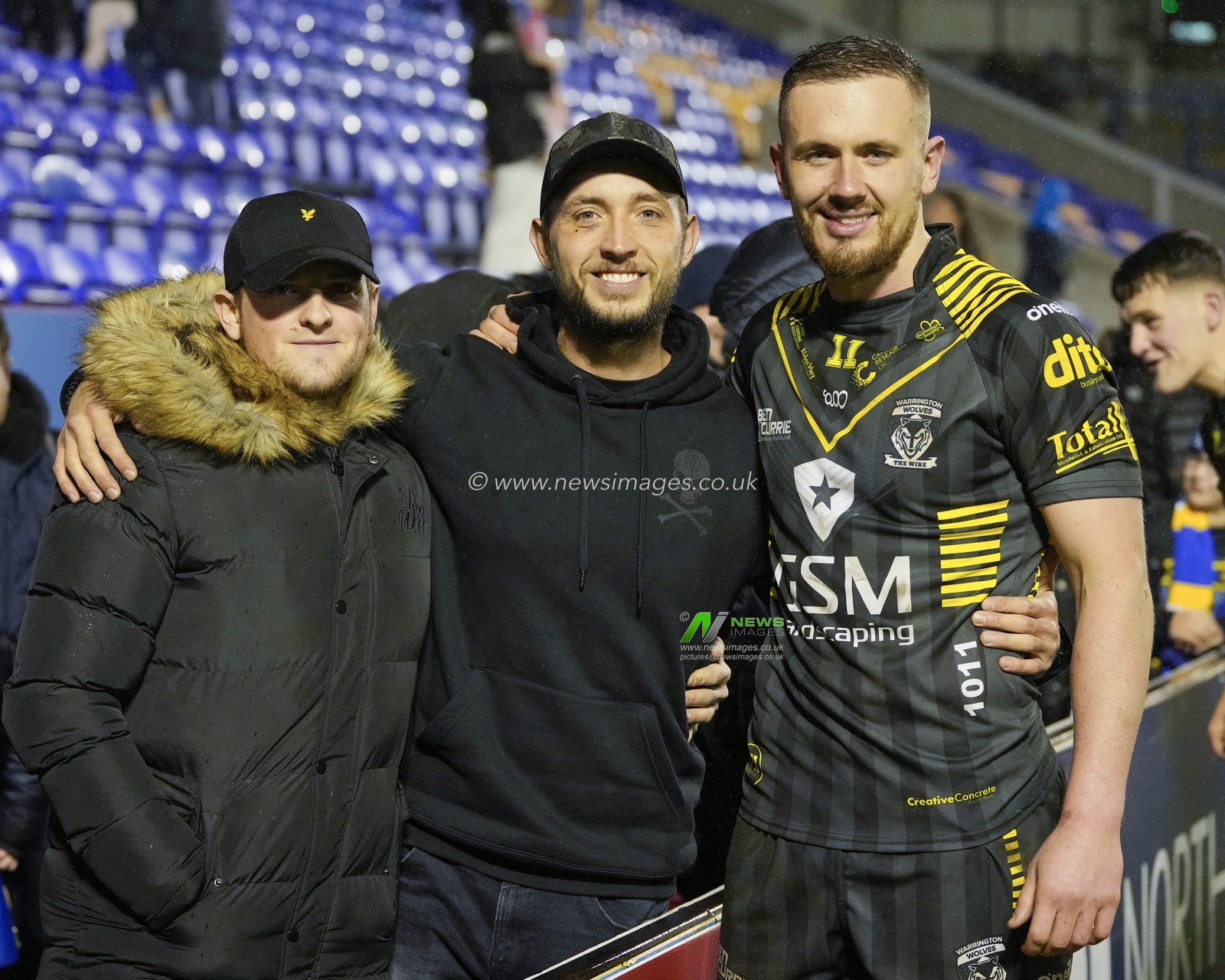 Ben Currie #11 of Warrington Wolves poses with his sponsors after the Rugby League Ben Currie Testimonial match Warrington Wolves vs Leigh Leopards at Halliwell Jones Stadium, Warrington, United Kingdom, 4th February 2023

(Photo by Steve Flynn/News Images)