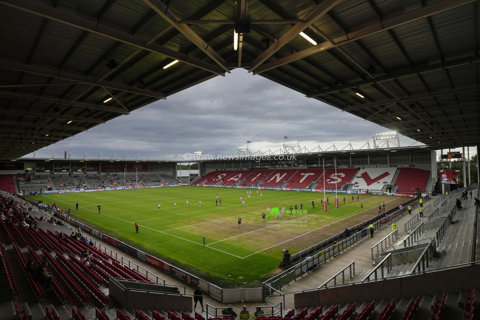 A general view of the Totally Wicked Stadium before the Betfred Super League Round 20 match St Helens vs Leeds Rhinos at Totally Wicked Stadium, St Helens, United Kingdom, 28th July 2023

(Photo by Steve Flynn/News Images)