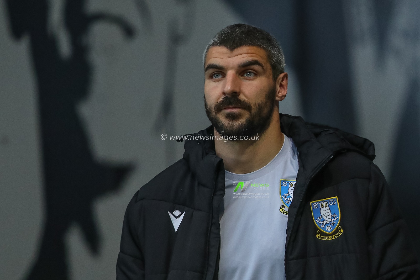 Callum Paterson #13 of Sheffield Wednesday arrives at the stadium ahead of the Sky Bet League 1 match Plymouth Argyle vs Sheffield Wednesday at Home Park, Plymouth, United Kingdom, 4th October 2022

(Photo by Gareth Evans/News Images)