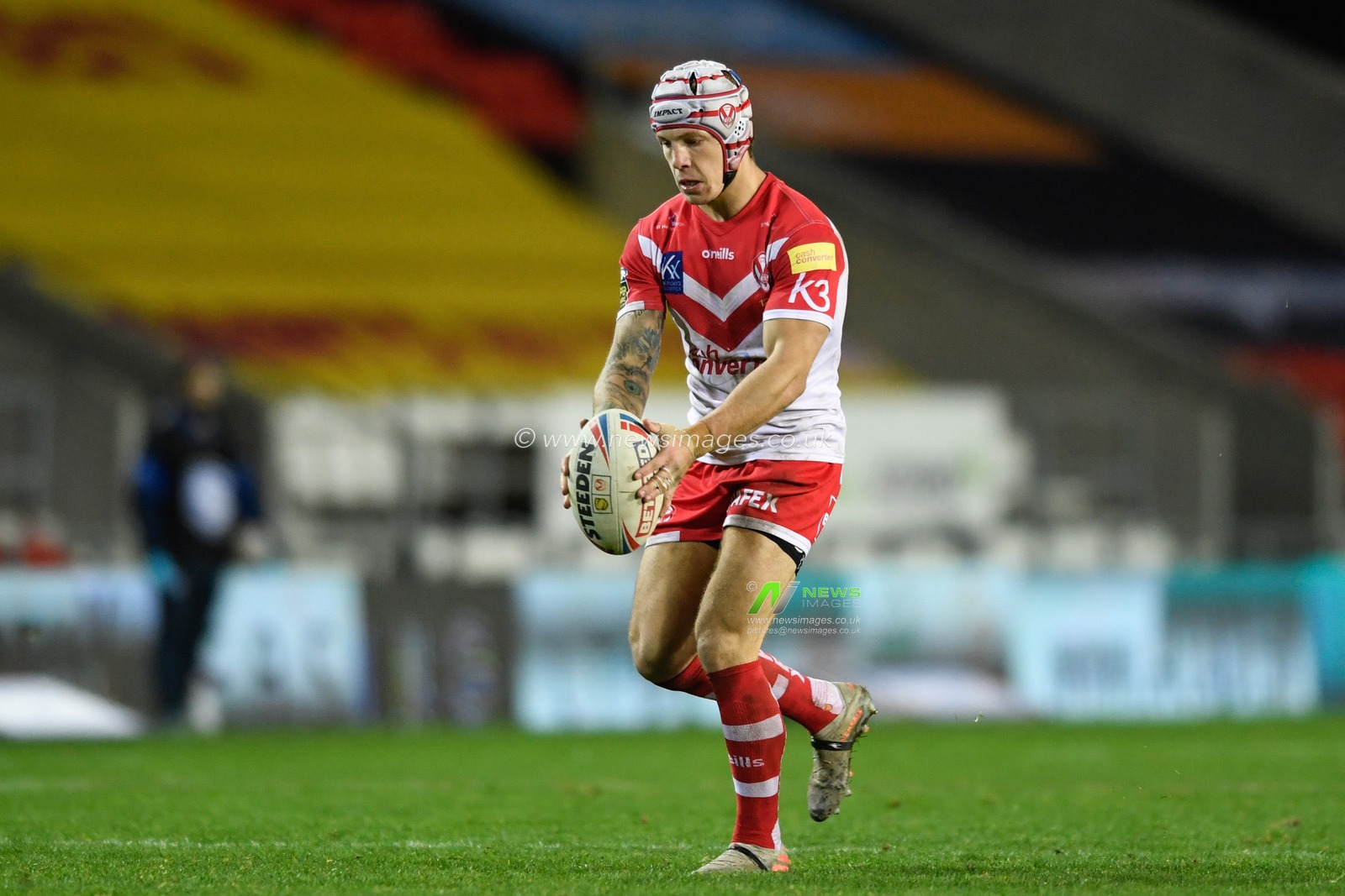 Theo Fages (7) of St Helens looks to kick the ball