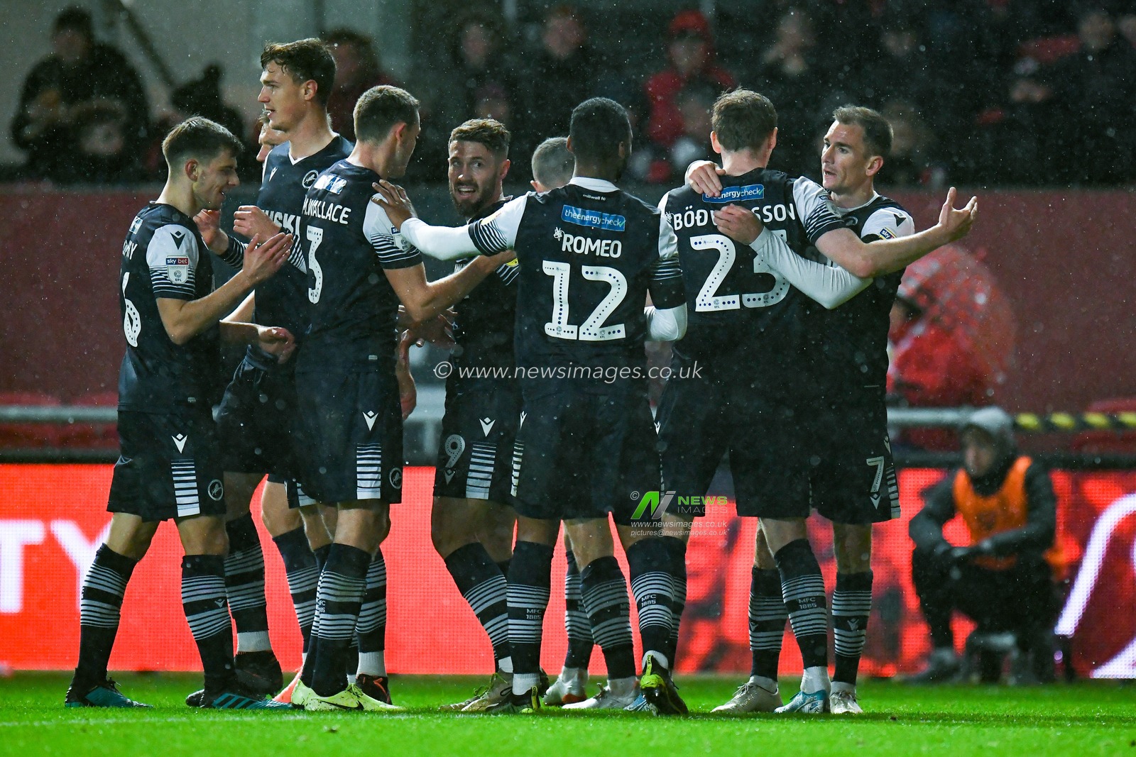 10th December 2019, Ashton Gate, Bristol, England; Sky Bet Championship, Bristol City v Millwall : Millwall celebrate their opening goal with scorer Jed Wallace (07).

Credit: Gareth Dalley/News Images