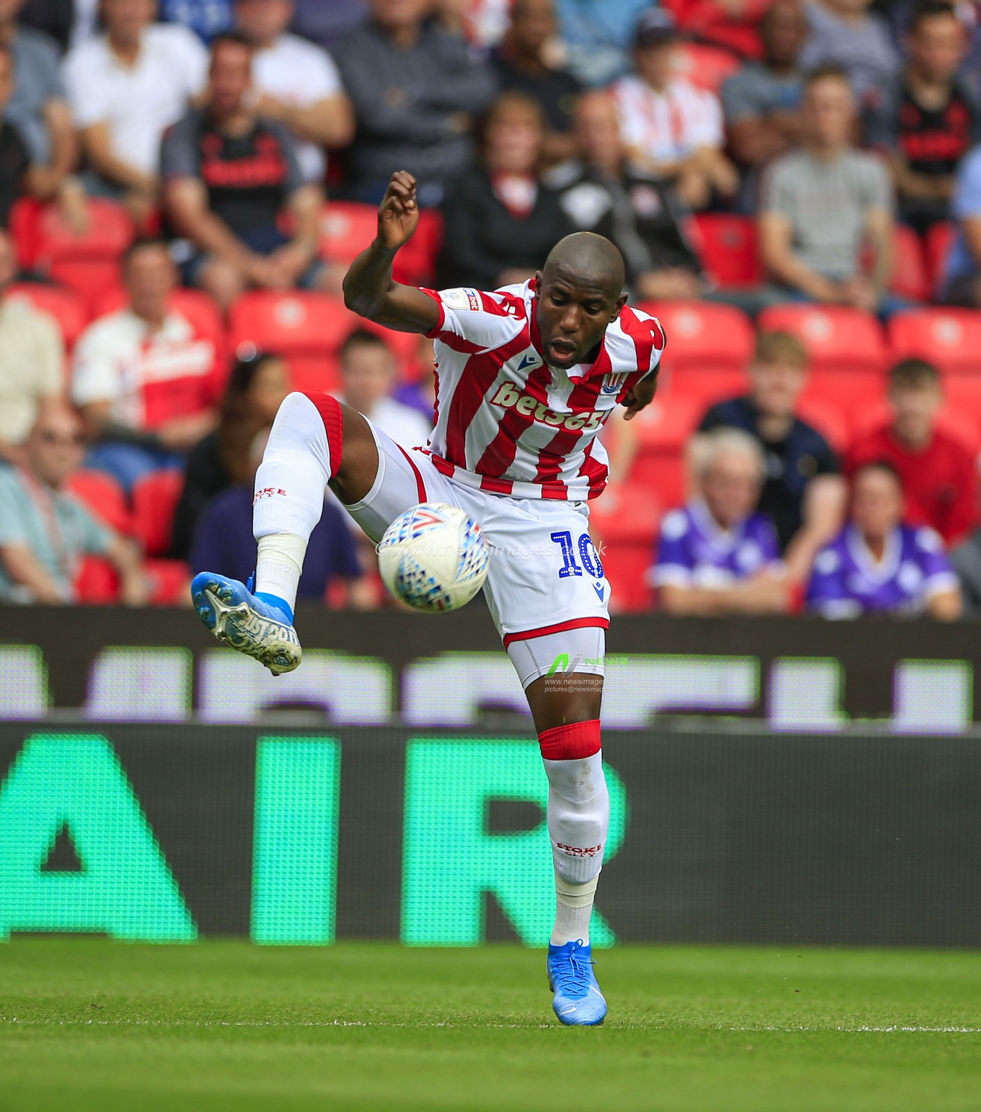 3rd August 2019, Bet365 Stadium, Stoke-on-Trent, England; Sky Bet Championship, Stoke City v Queens Park Rangers ; Benik Afobe (10) of Stoke City tries to control the ball

Credit: Conor Molloy/News Images

English Football League images are subject to DataCo Licence