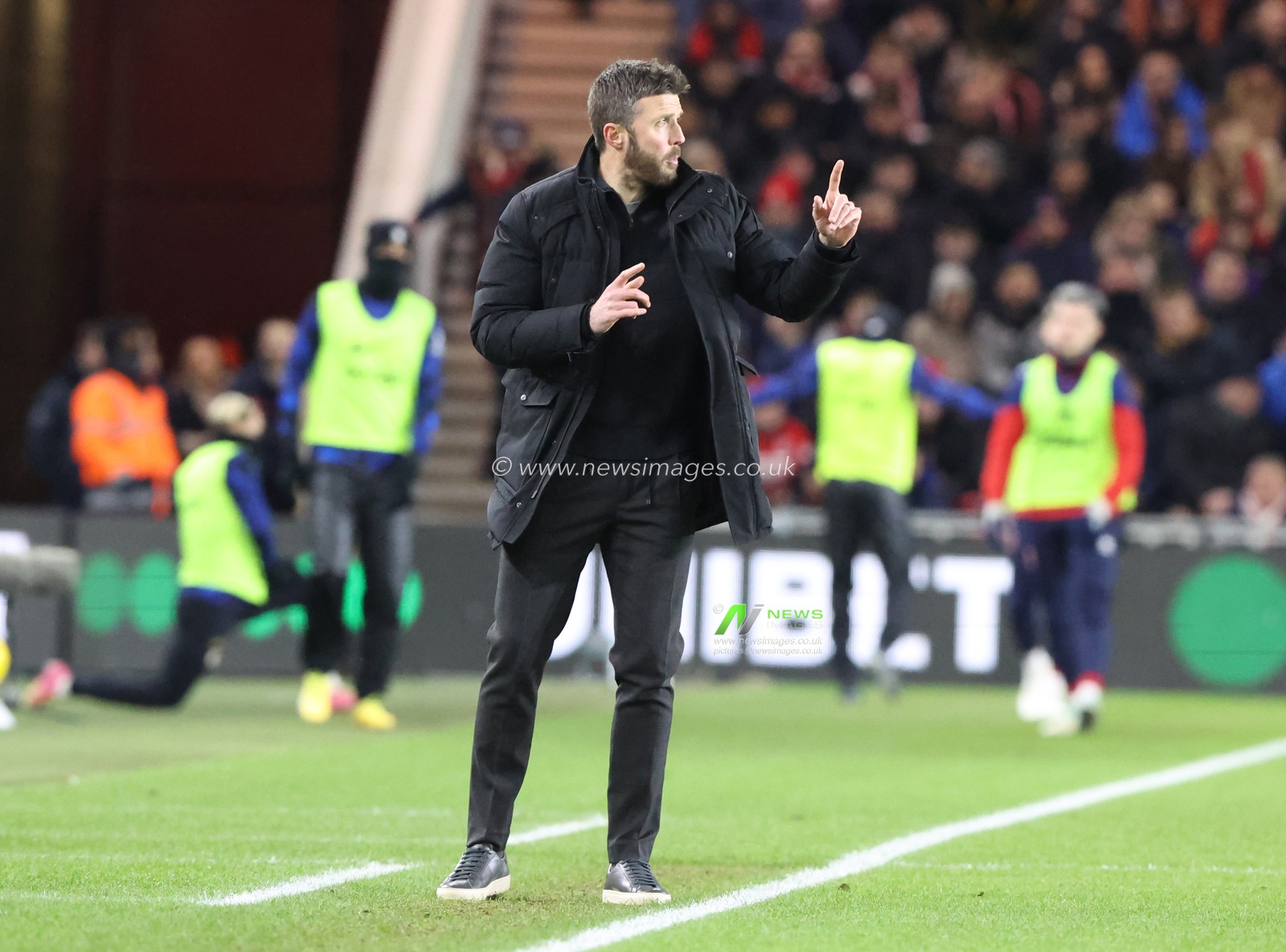 Michael Carrick manager of Middlesbrough speaks to players during the Carabao Cup Semi Final match Middlesbrough vs Chelsea at Riverside Stadium, Middlesbrough, United Kingdom, 9th January 2024

(Photo by Nigel Roddis/News Images)