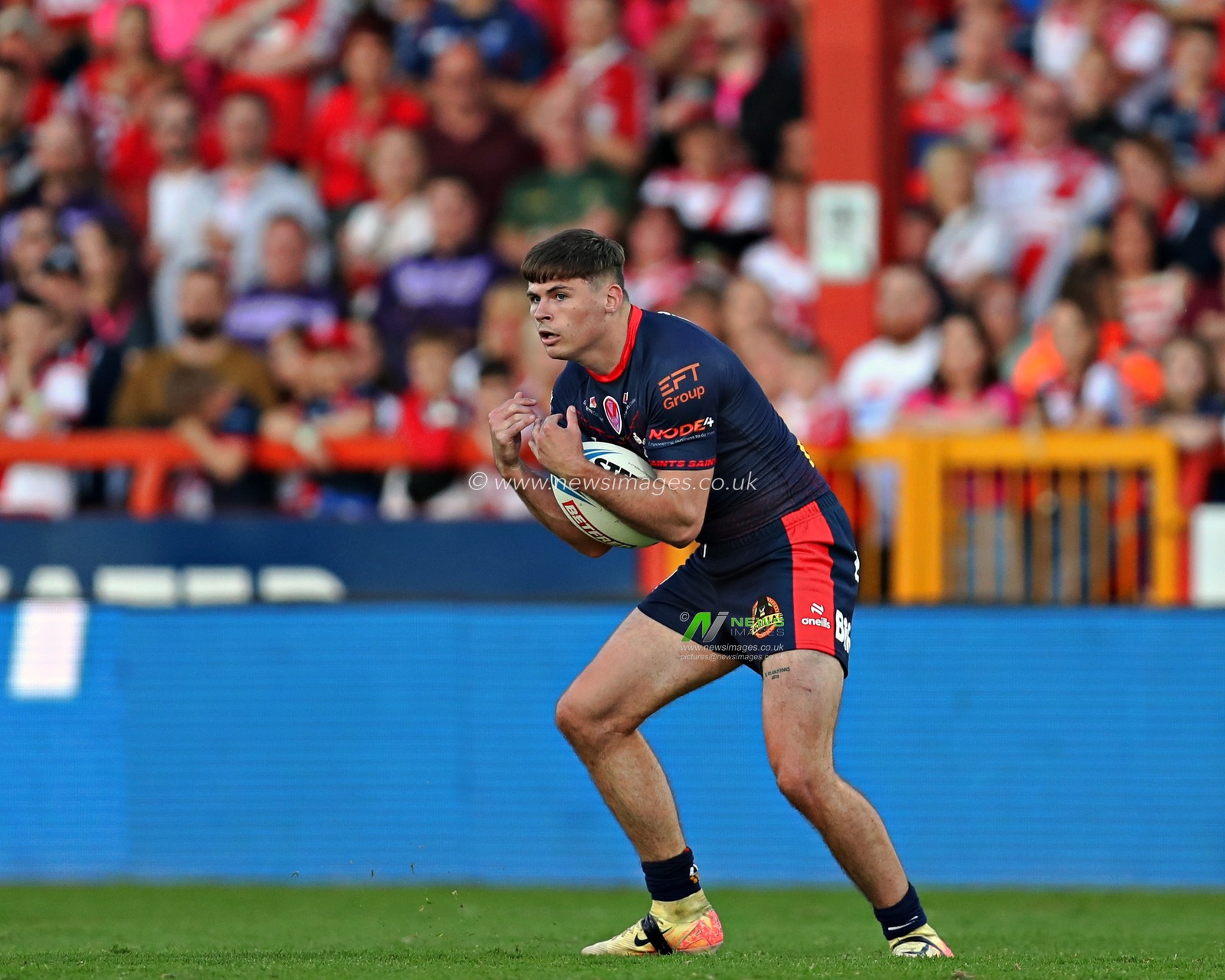 Jack Welsby of St. Helens during the Betfred Super League Round 13 match Hull KR vs St Helens at Sewell Group Craven Park, Kingston upon Hull, United Kingdom, 30th May 2025

(Photo by Sam Eaden/News Images)