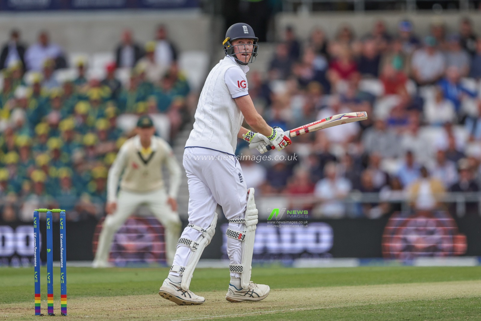 Zak Crawley of England watches the ball fly just above the hands of Mitchell Marsh of Australia during the LV= Insurance Ashes Third Test Series Day 1 England v Australia at Headingley Stadium, Leeds, United Kingdom, 6th July 2023

(Photo by Mark Cosgrove/News Images)