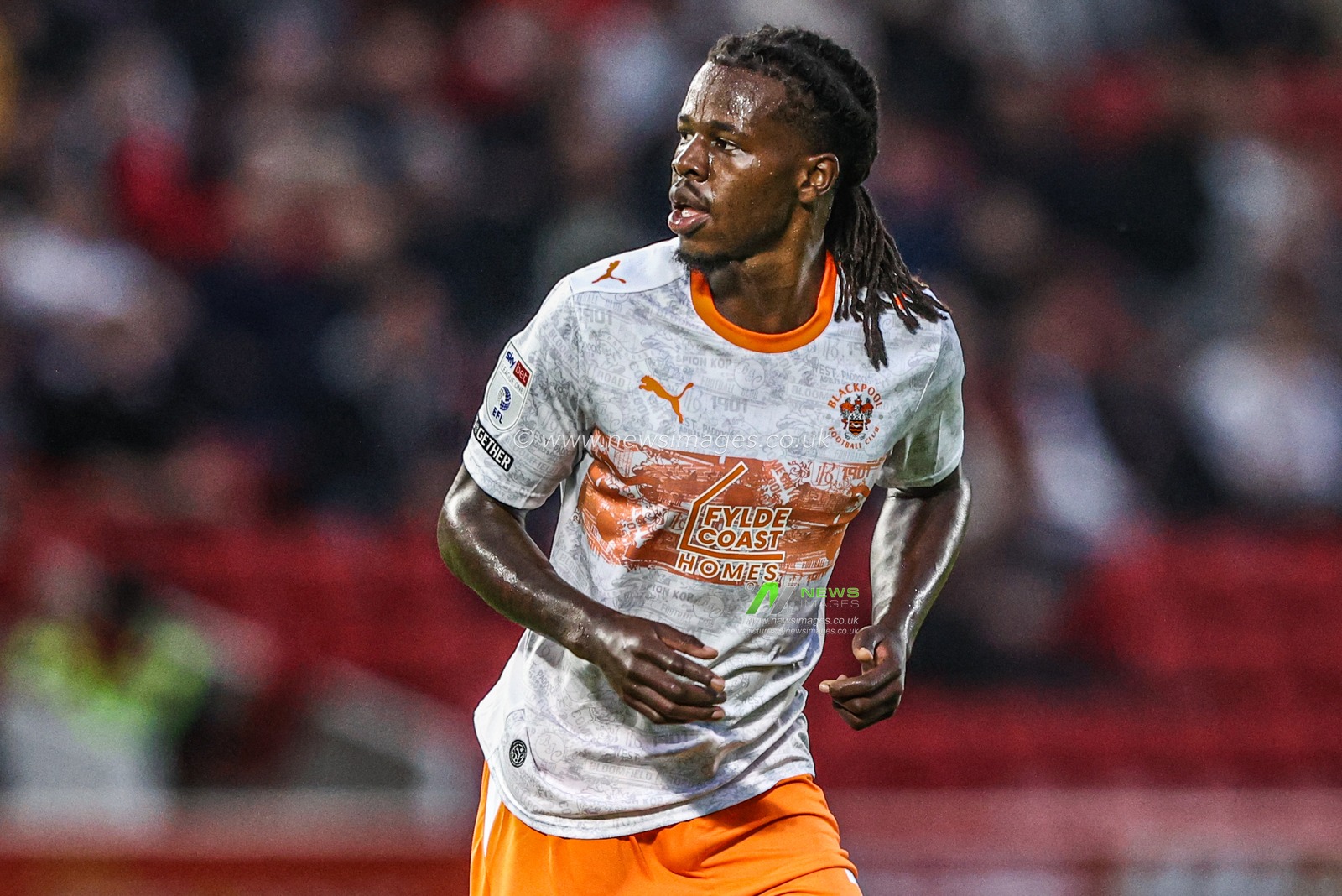 Karoy Anderson of Blackpool during the Sky Bet League One match Barnsley vs Blackpool at Oakwell, Barnsley, United Kingdom on 02 September 2026

(Photo by Alfie Cosgrove/News Images)