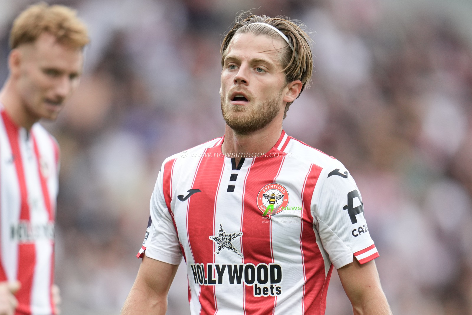 Mathias Jensen of Brentford during the Premier League match Brentford vs Aston Villa at The Gtech Community Stadium, London, United Kingdom, 23rd August 2025

(Photo by Harvey Murphy/News Images)