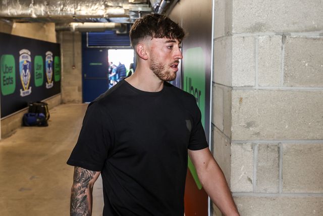 Matty Ashton of Warrington Wolves arrives during the Betfred Super League round 5 match Warrington Wolves vs Castleford Tigers at The Halliwell Jones Stadium, Warrington, United Kingdom on 21 March 2026

(Photo by Alfie Cosgrove/News Images)