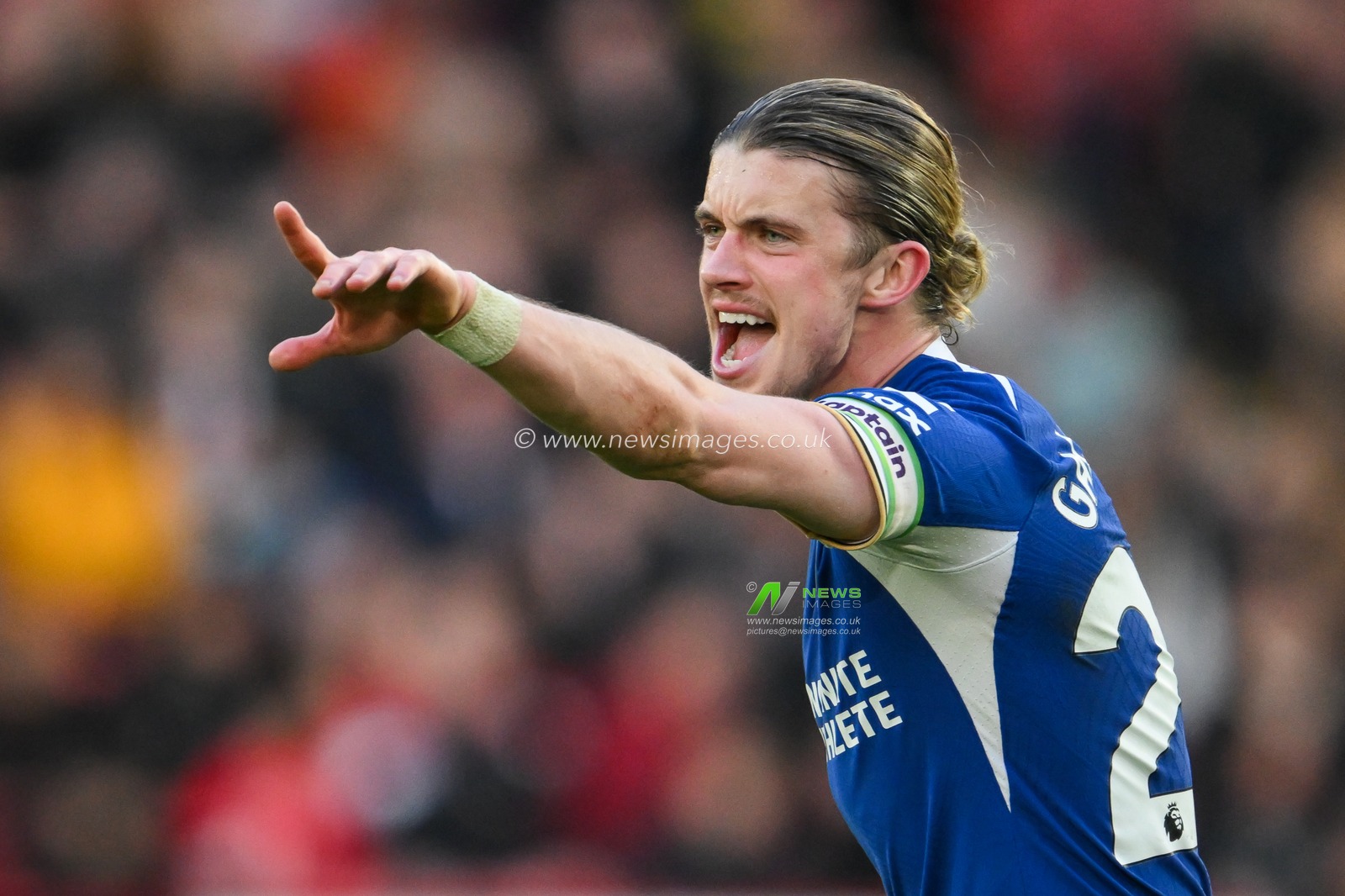 Conor Gallagher of Chelsea gives his team instructions during the Premier League match Sheffield United vs Chelsea at Bramall Lane, Sheffield, United Kingdom, 7th April 2024

(Photo by Craig Thomas/News Images)
