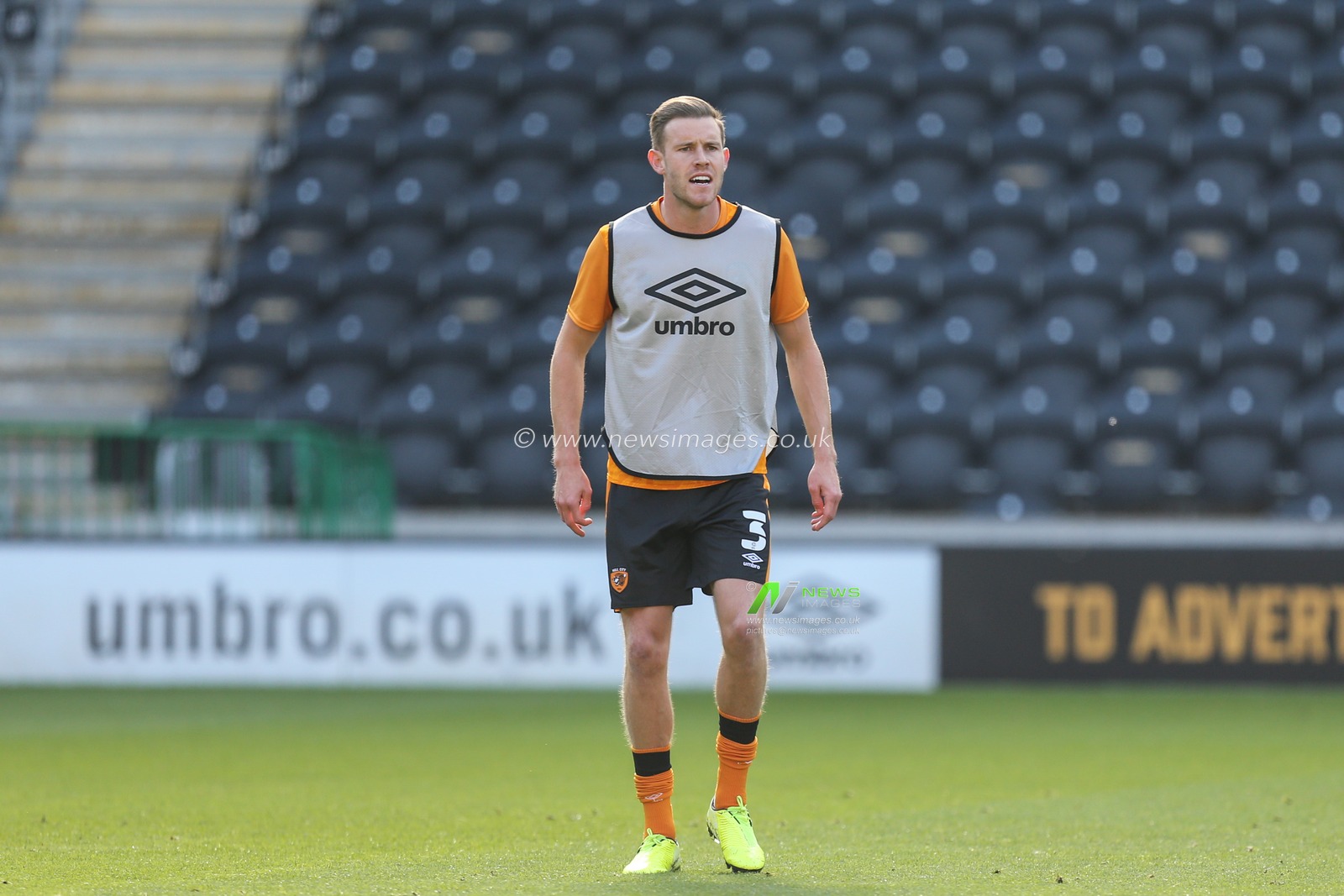 Callum Elder (3) of Hull City during the warm up