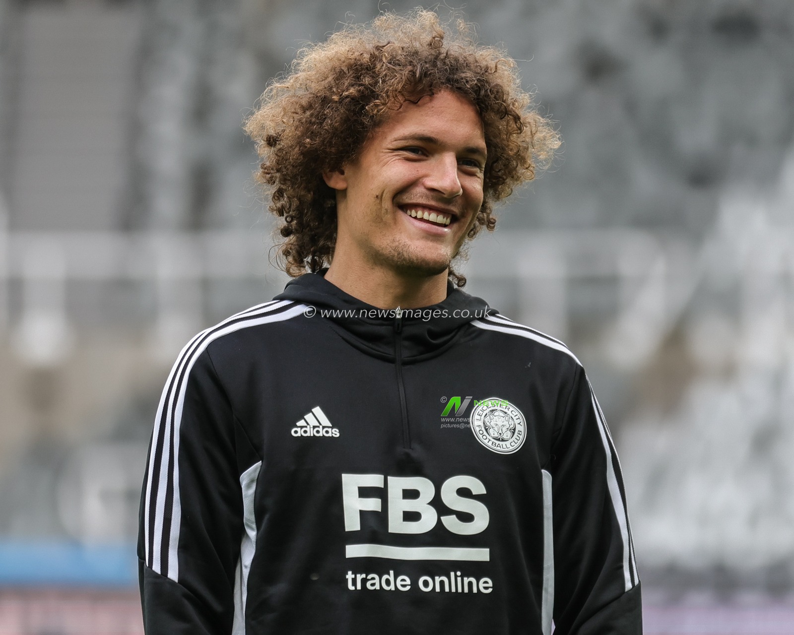 Wout Faes #3 of Leicester City arrives during the Premier League match Newcastle United vs Leicester City at St. James's Park, Newcastle, United Kingdom, 22nd May 2023

(Photo by Mark Cosgrove/News Images)
