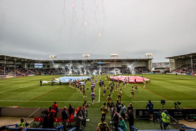 Betfred Super League Round 12 Warrington Wolves v Hull KR