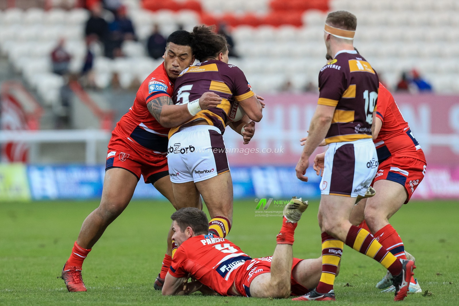 Albert Vete (8) of Hull KR in action during the game