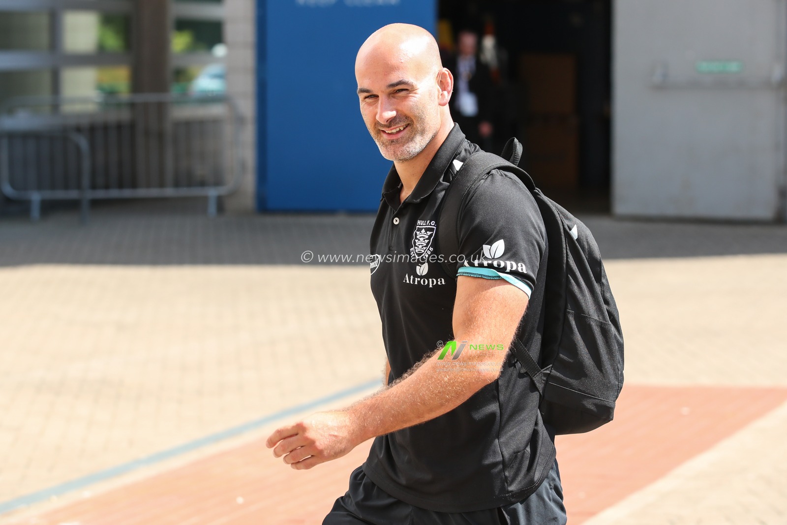 Danny Houghton #9 of Hull FC arrives at the MKM Stadium