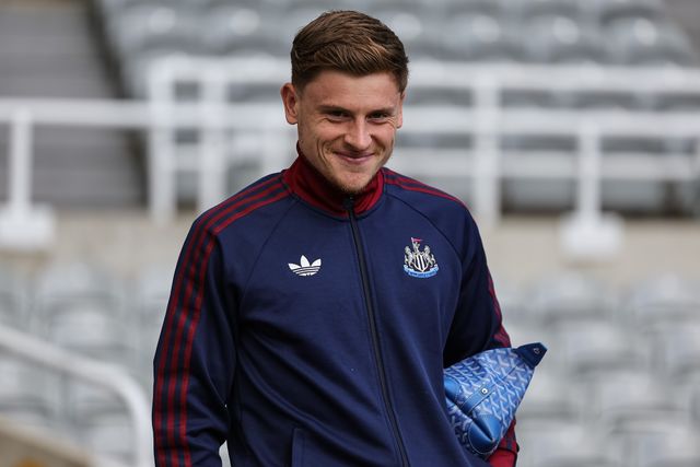 Harvey Barnes of Newcastle Untied arrives during the Premier League match Newcastle Untied vs Bournemouth at St. James's Park, Newcastle, United Kingdom on 18 April 2026

(Photo by Mark Cosgrove/News Images)