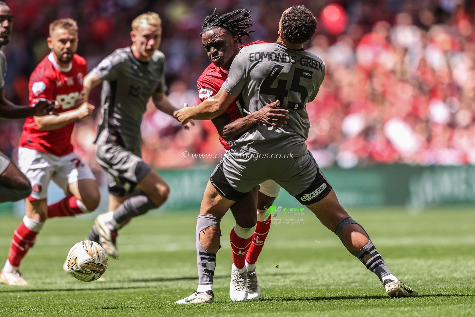 Tyreece Campbell of Charlton Athletic is fouled by Rarmani Edmonds-Green of Leyton Orient during the Sky Bet League 1 Playoff Final match Charlton Athletic vs Leyton Orient at Wembley Stadium, London, United Kingdom, 25th May 2025

(Photo by Alfie Cosgrove/News Images)