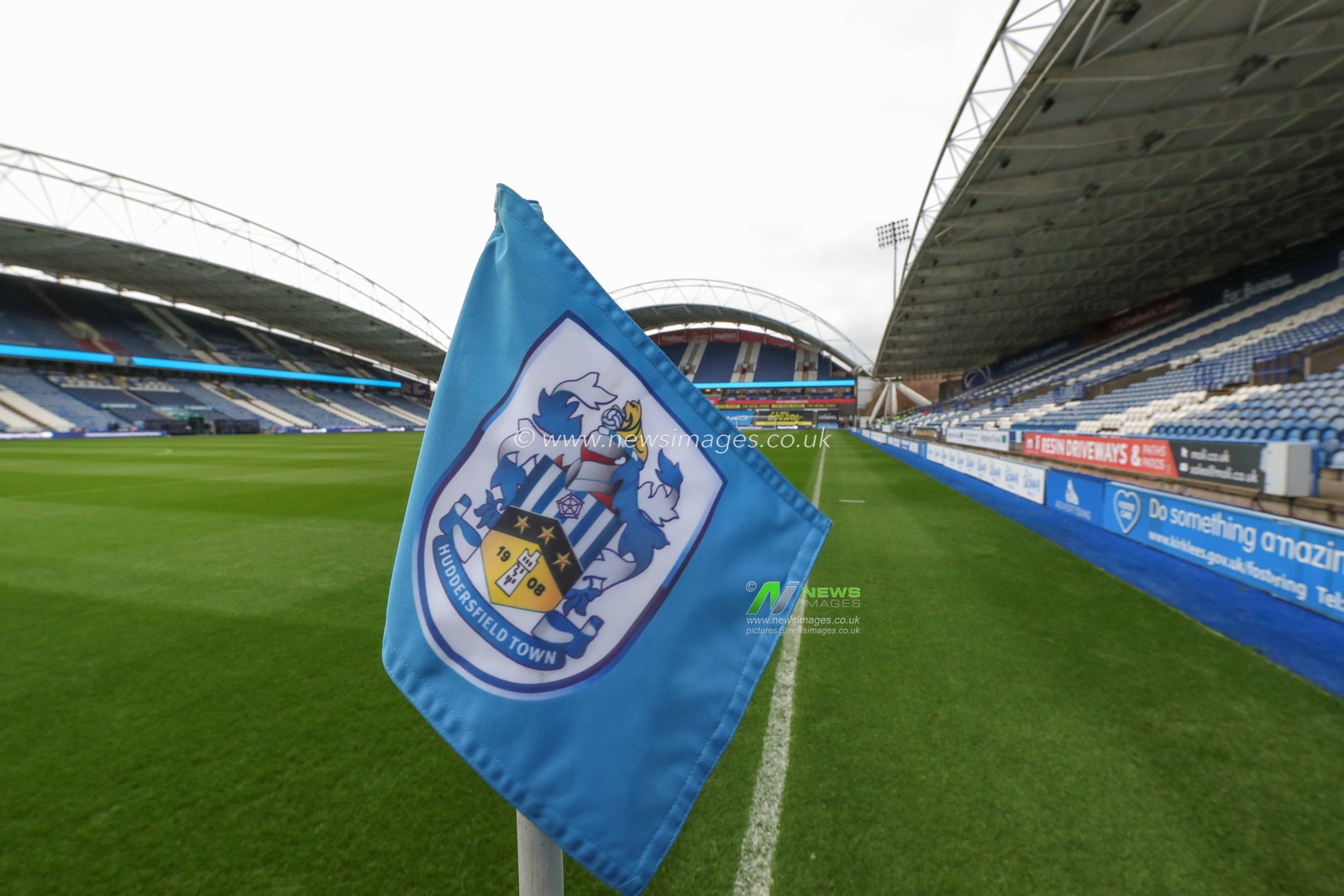 A general view of the John Smith's Stadium ahead of the Sky Bet Championship match Huddersfield Town vs Middlesbrough at John Smith's Stadium, Huddersfield, United Kingdom, 1st April 2023

(Photo by Alfie Cosgrove/News Images)