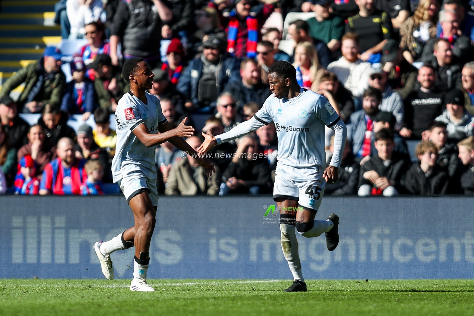 Daniel Munoz of Crystal Palace celebrates his goal with Raees Bangura-Williams to make it 2-1 during the Emirates FA Cup 5th Round match Crystal Palace vs Millwall at Selhurst Park, London, United Kingdom, 1st March 2025

(Photo by Izzy Poles/News Images)