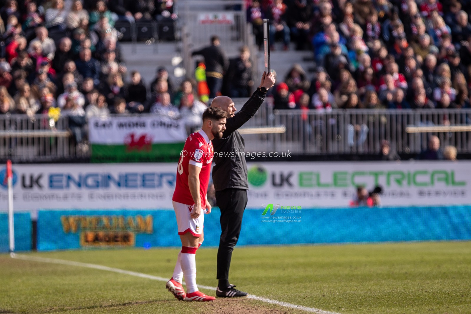 Elliot Lee of Wrexham AFC comes on as a second half substitute during the Sky Bet League 1 match Wrexham vs Bolton Wanderers at SToK Cae Ras, Wrexham, United Kingdom, 1st March 2025

(Photo by Nik Mesney/News Images)