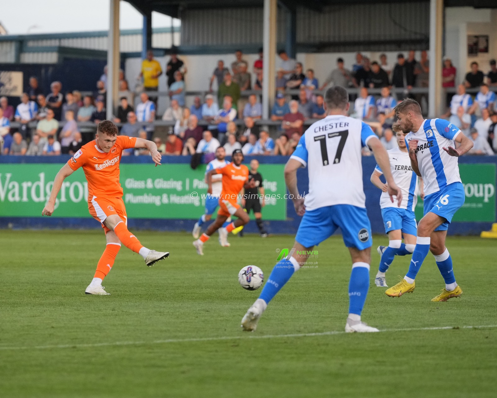 Sonny Carey #10 of Blackpool sets to shoot during the EFL Trophy match Barrow vs Blackpool at SO Legal Stadium, Barrow-in-Furness, United Kingdom, 5th September 2023

(Photo by Steve Flynn/News Images)