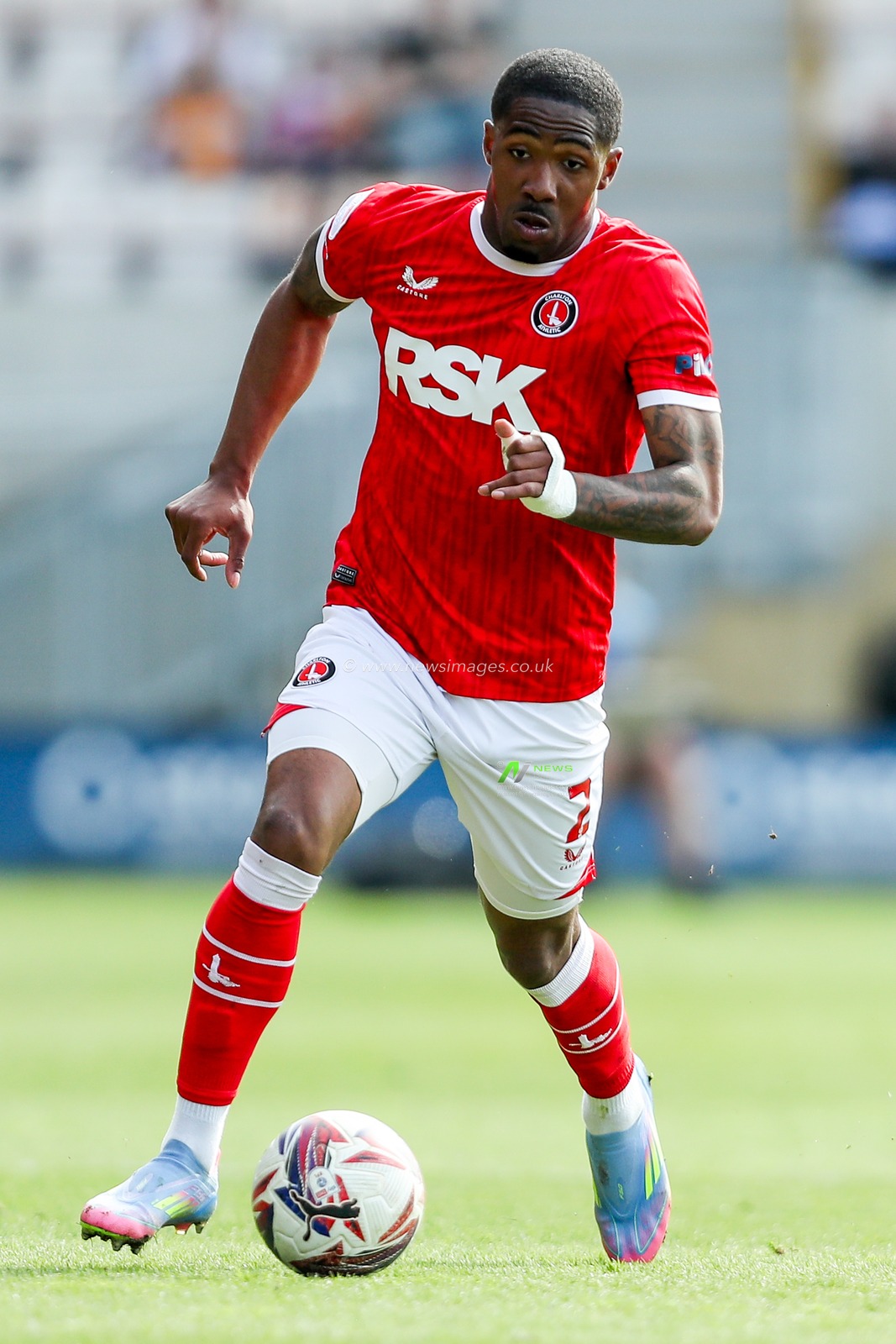 Kayne Ramsay of Charlton Athletic runs with the ball during the Sky Bet League 1 match Cambridge United vs Charlton Athletic at Cledara Abbey Stadium, Cambridge, United Kingdom, 12th April 2025

(Photo by Izzy Poles/News Images)