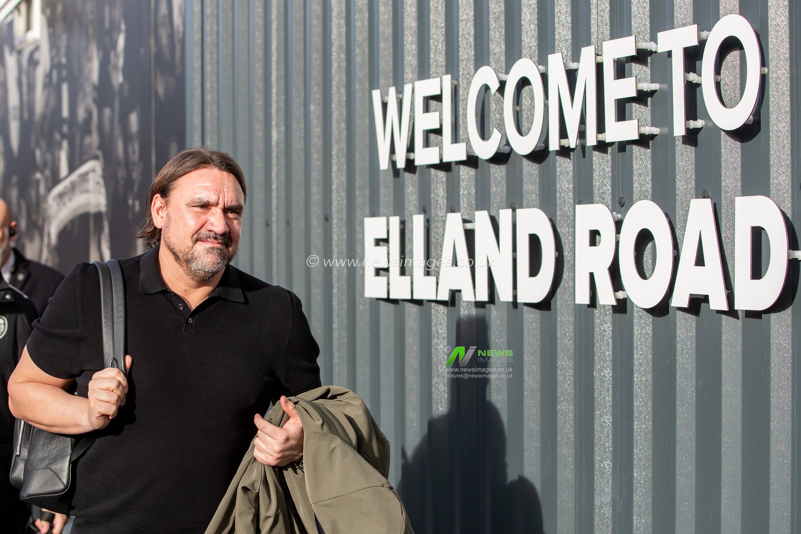 Daniel Farke manager of Leeds United arrives at Elland Road Stadium ahead of the Emirates FA Cup  Fourth Round match Leeds United vs Plymouth Argyle at Elland Road, Leeds, United Kingdom, 27th January 2024

(Photo by James Heaton/News Images)