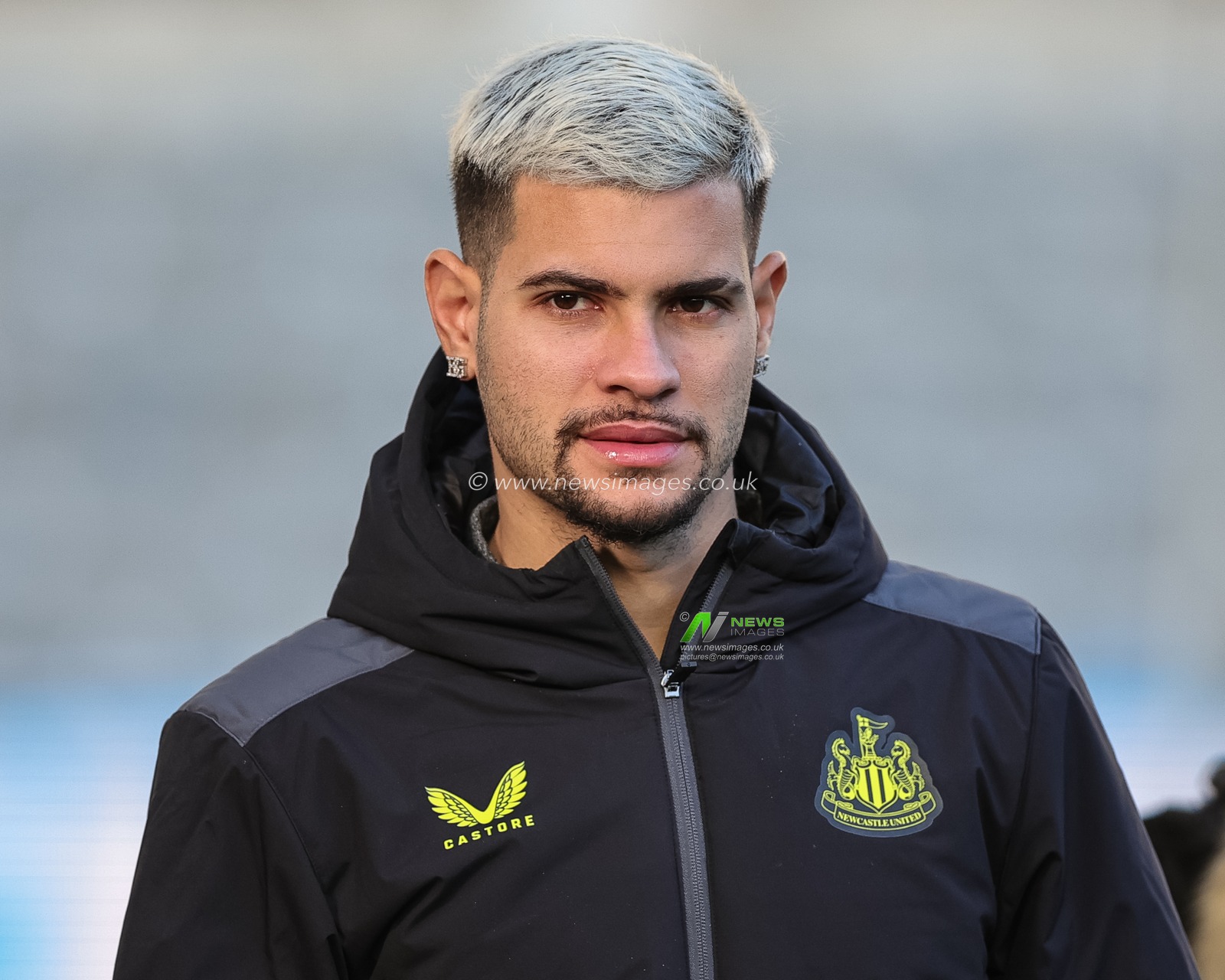 Bruno GuimarÃ£es of Newcastle United arrives during the Premier League match Newcastle United vs Nottingham Forest at St. James's Park, Newcastle, United Kingdom, 26th December 2023

(Photo by Mark Cosgrove/News Images)