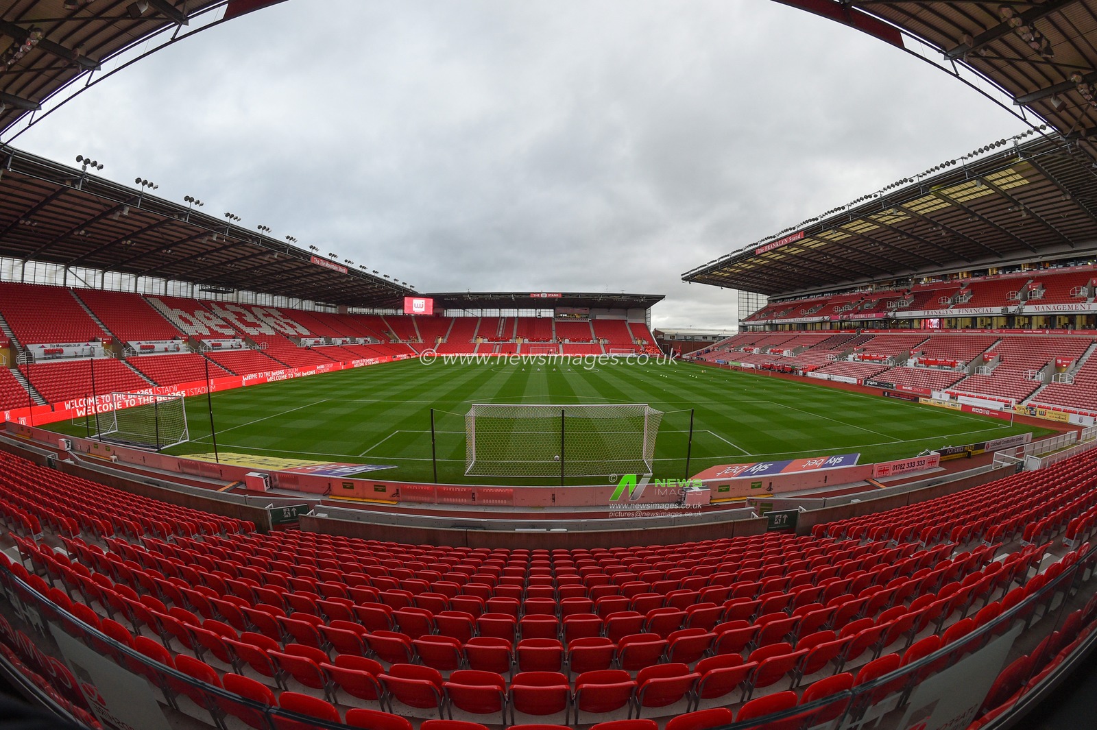 1st October 2019, Bet365 Stadium, Stoke-on-Trent, England; Sky Bet Championship, Stoke City v Huddersfield Town :

Credit: Richard Long/News Images