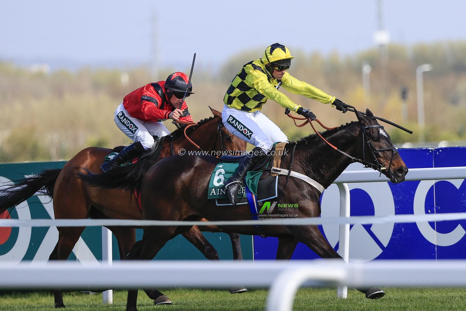 Shishkin ridden by Nico de Boinville (yellow & black) wins The Alder Hey Aintree Bowl during the Randox Grand National festival 2023 Opening Day at Aintree Racecourse, Liverpool, United Kingdom, 13th April 2023

(Photo by Conor Molloy/News Images)