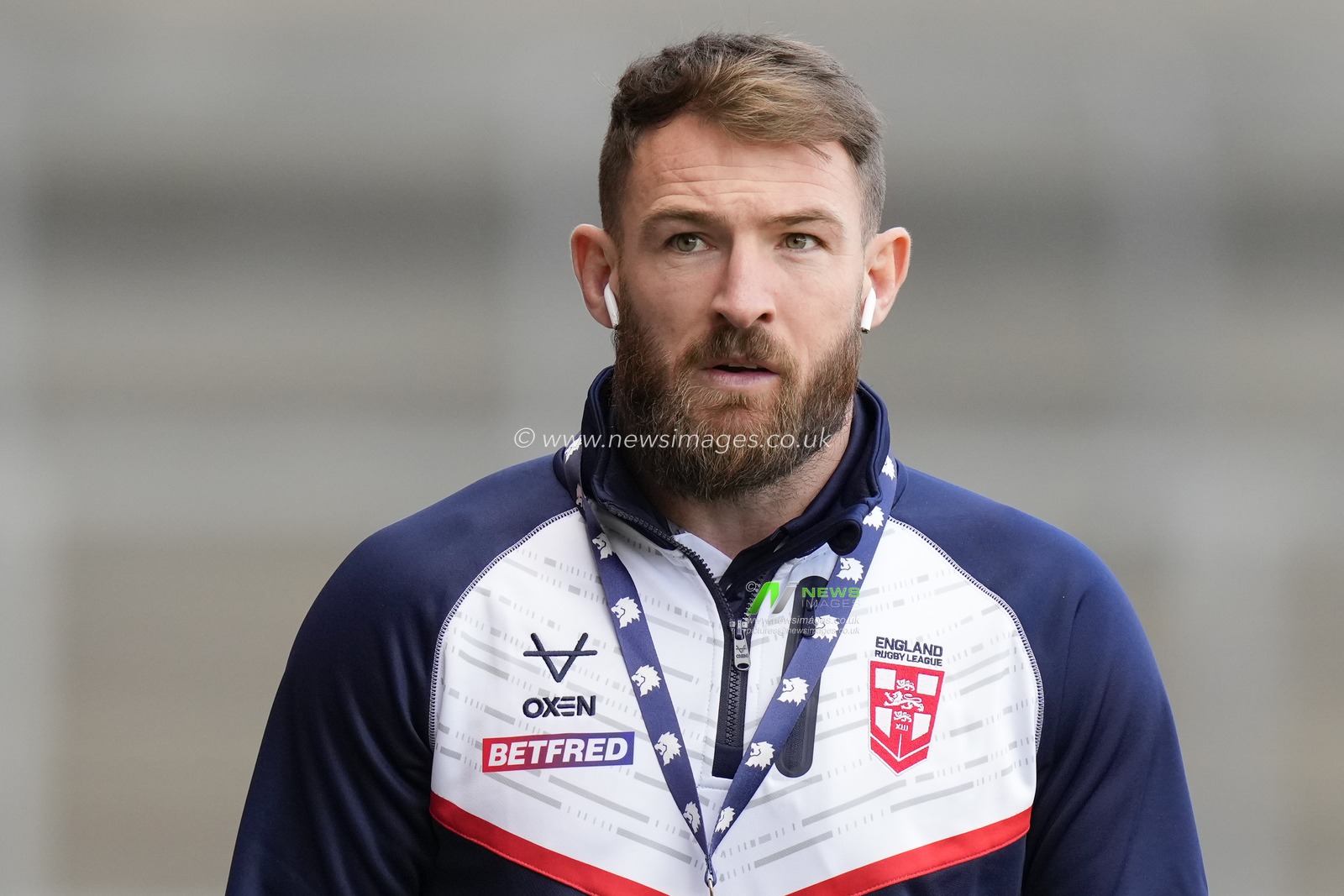 Daryl Clark #9 of England inspects the pitch before the Rugby League International match England vs Tonga at Totally Wicked Stadium, St Helens, United Kingdom, 22nd October 2023

(Photo by Steve Flynn/News Images)