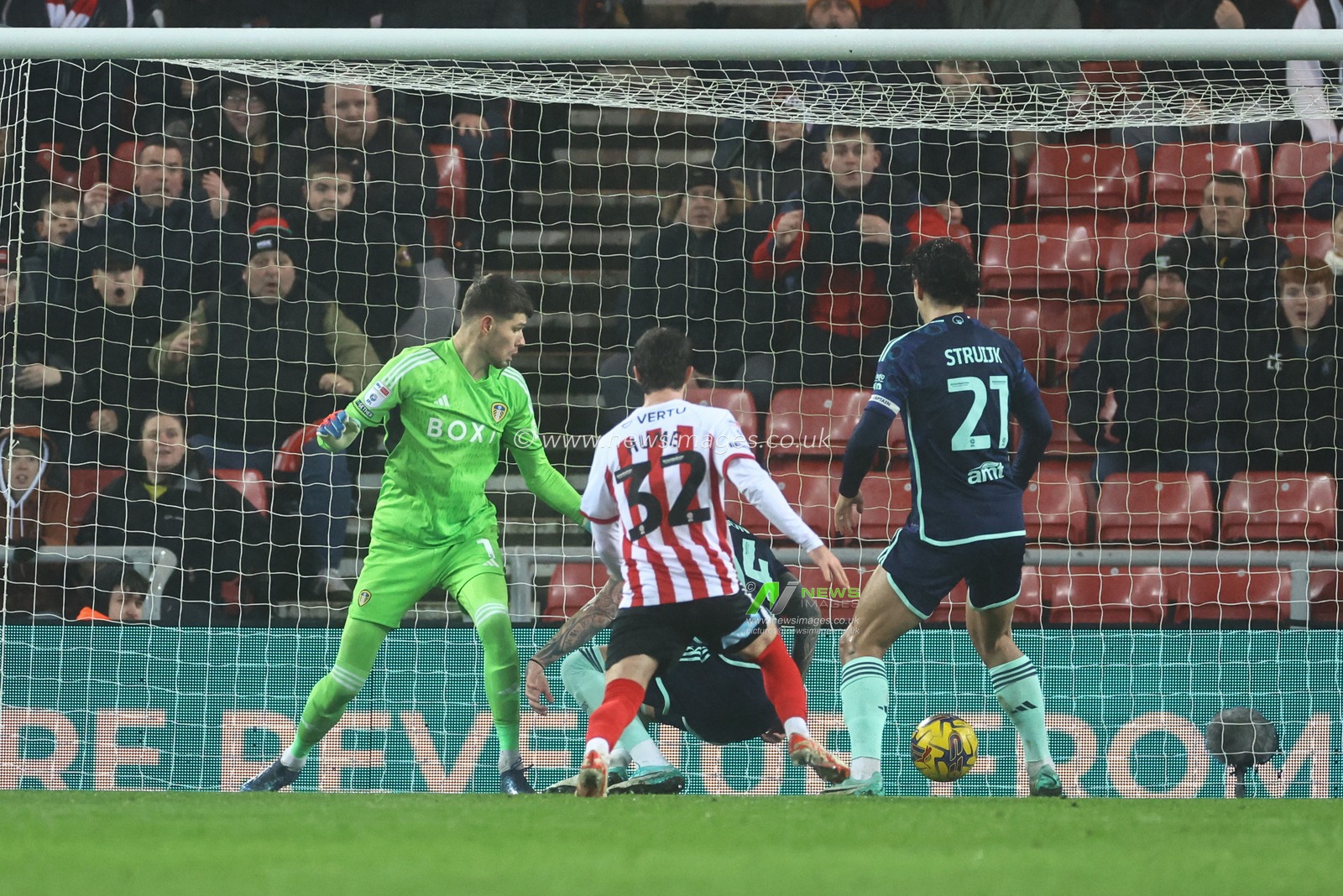 Joe Rodon #14 of Leeds United clears the ball off the line during the Sky Bet Championship match Sunderland vs Leeds United at Stadium Of Light, Sunderland, United Kingdom, 12th December 2023

(Photo by Mark Cosgrove/News Images)
