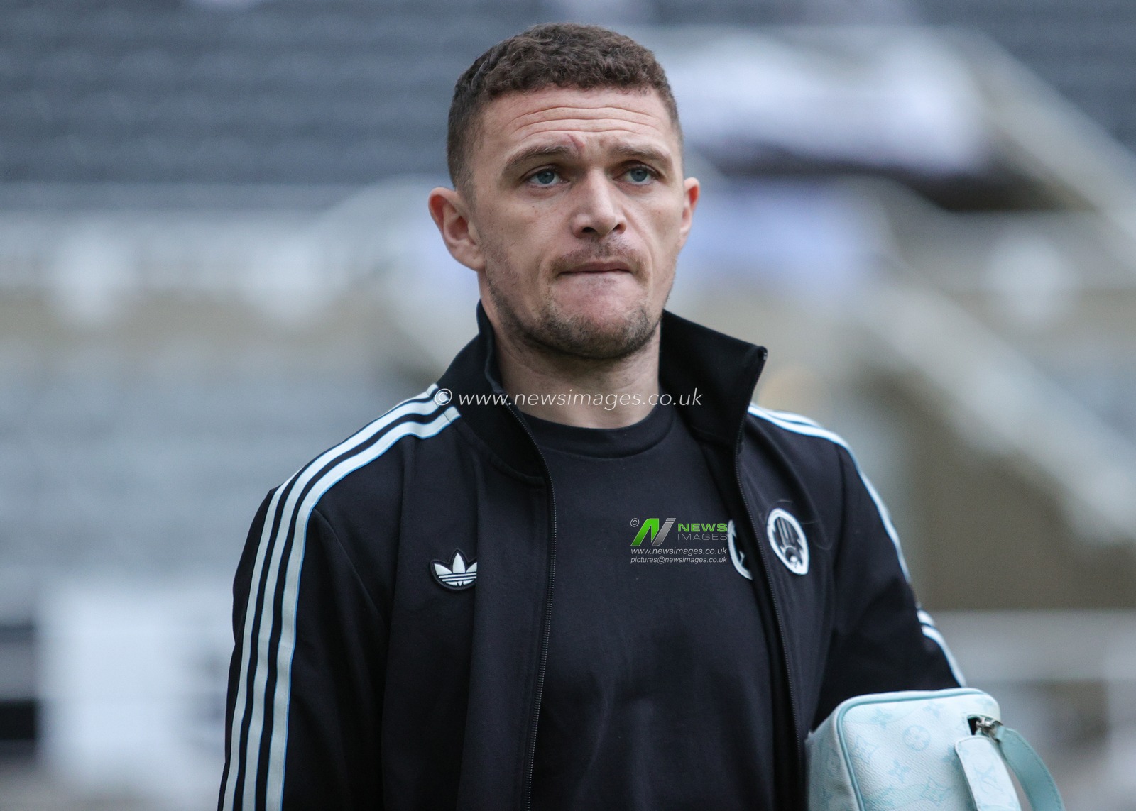 Kieran Trippier of Newcastle United arrives ahead of the Premier League match Newcastle Untied vs Brentford at St. James's Park, Newcastle, United Kingdom on 07 February 2026

(Photo by Richard Bierton/News Images)