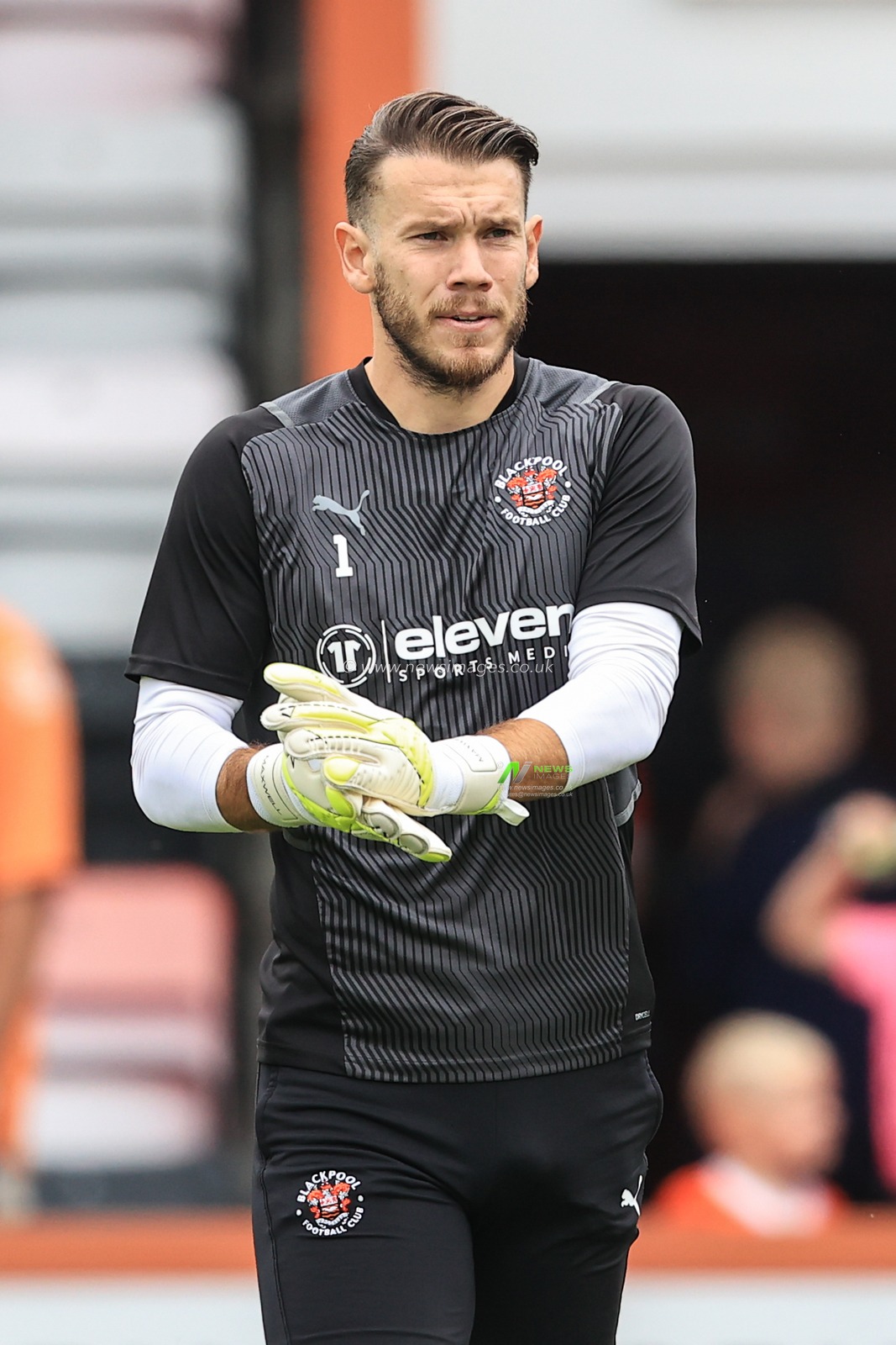Chris Maxwell #1 of Blackpool during the pre-game warmup