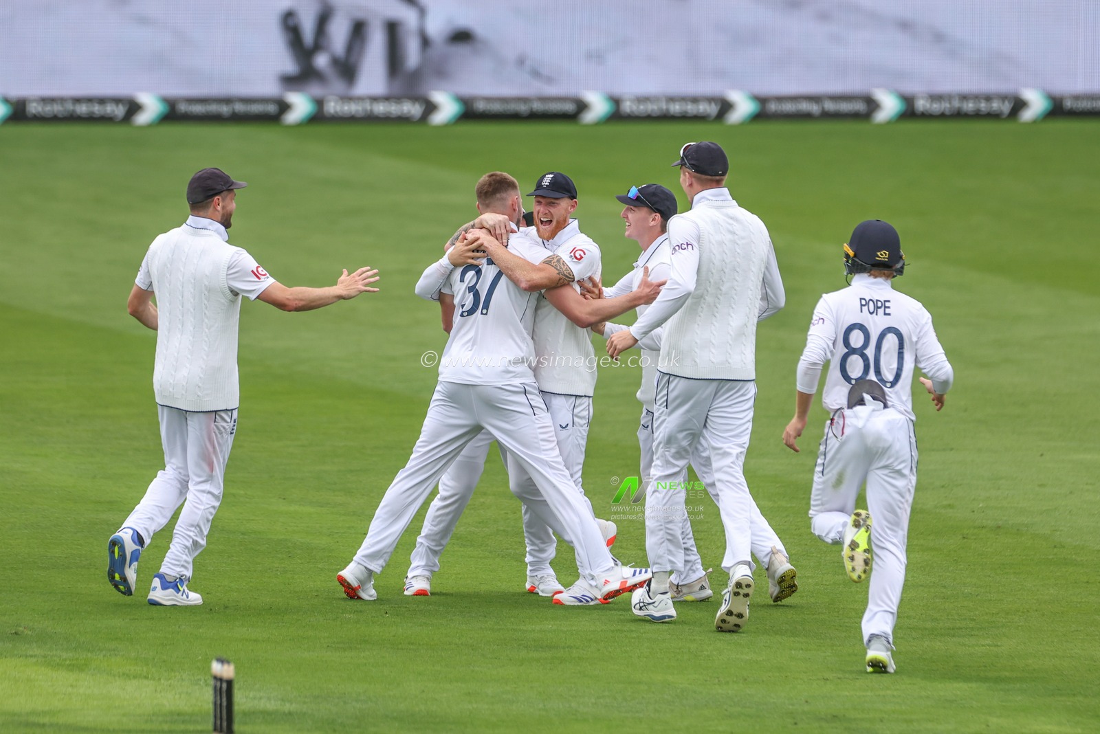 Gus Atkinson of England celebrates the wicket of Joshua Da Silva of West Indies during the 1st Rothesay Test Match day 1 England v West Indies at Lords, London, United Kingdom, 10th July 2024

(Photo by Mark Cosgrove/News Images)