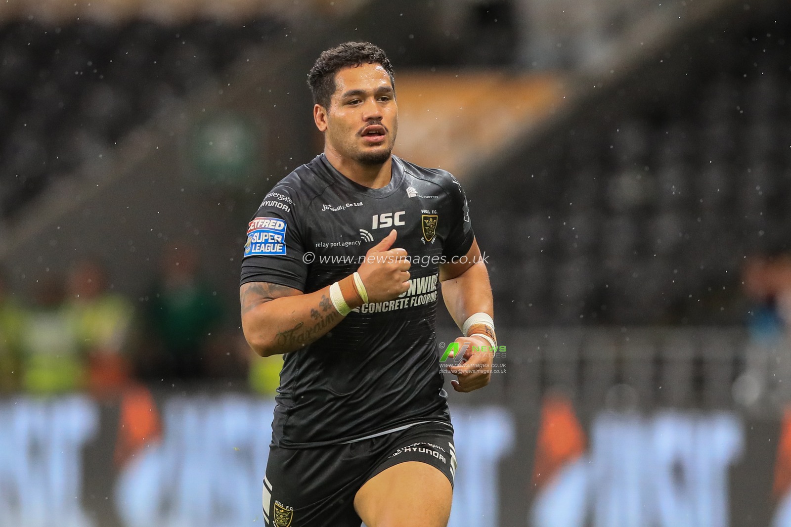 11th July 2019 , KCOM Stadium, Hull, England; Betfred Super League, Round 21, Hull FC vs London Broncos ; Bureta Faraimo (2) of Hull FC during the game 


Credit: Mark Cosgrove/News Images