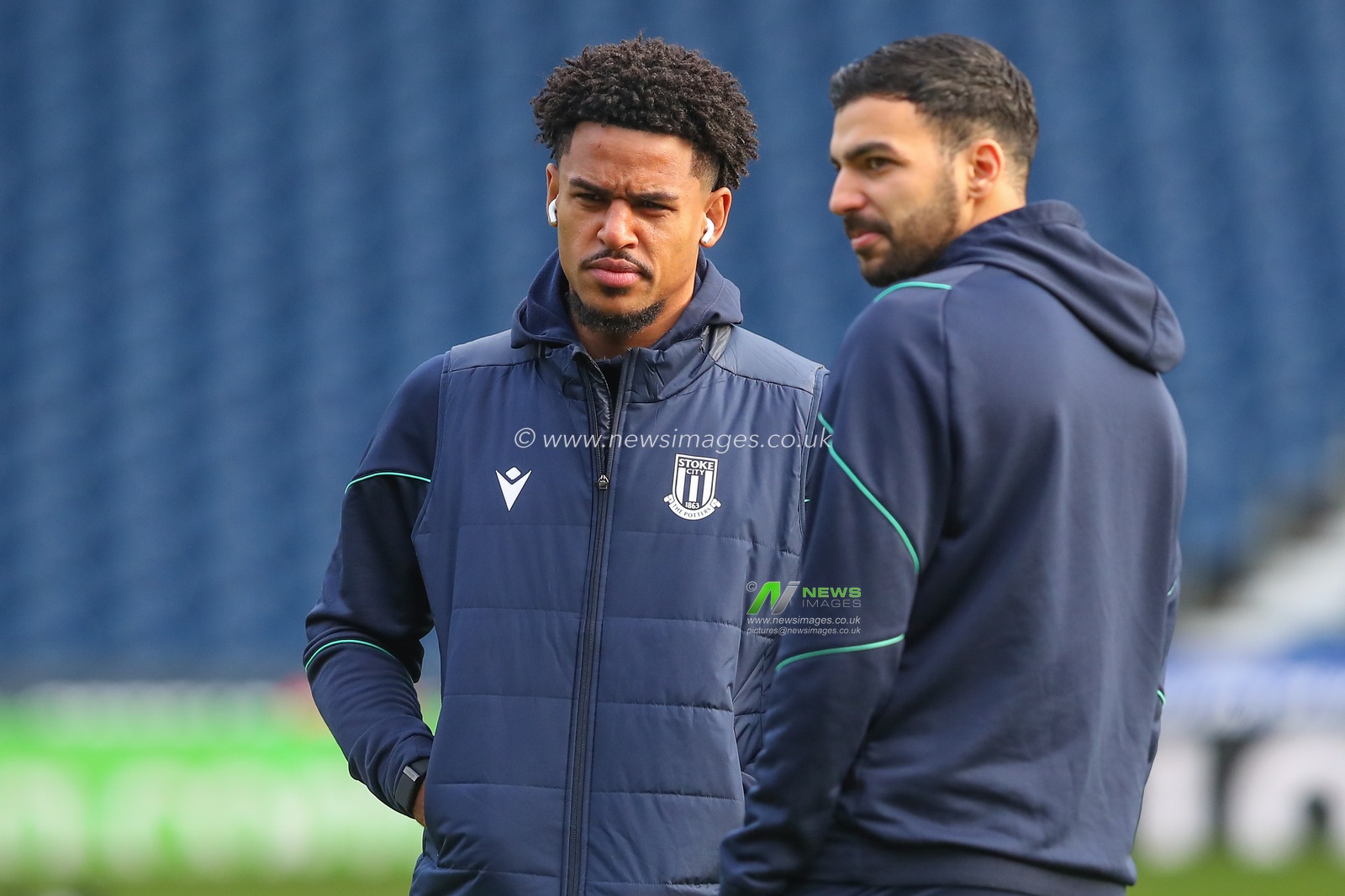 Ryan Mmaee #19 of Stoke City arrives ahead of the Sky Bet Championship match West Bromwich Albion vs Stoke City at The Hawthorns, West Bromwich, United Kingdom, 17th December 2023

(Photo by Gareth Evans/News Images)