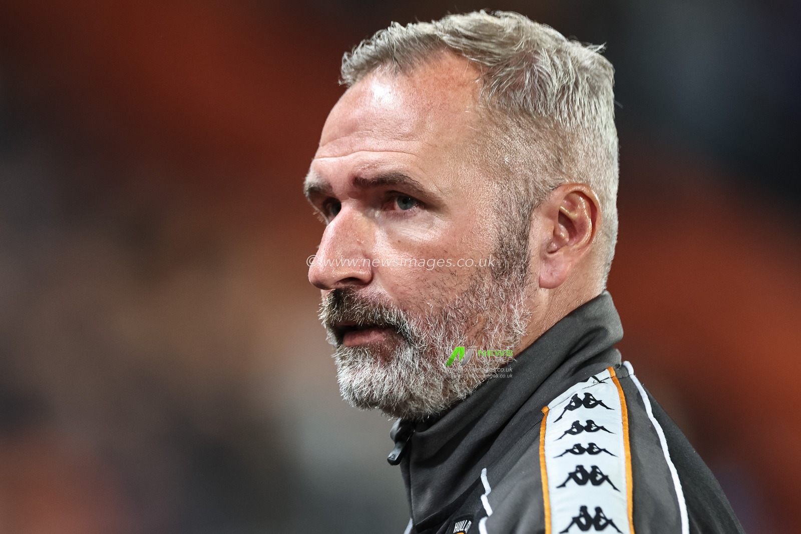 Tim Walter manager of Hull Cityduring the Sky Bet Championship match Hull City vs Sheffield United at MKM Stadium, Hull, United Kingdom, 13th September 2024

(Photo by Mark Cosgrove/News Images)