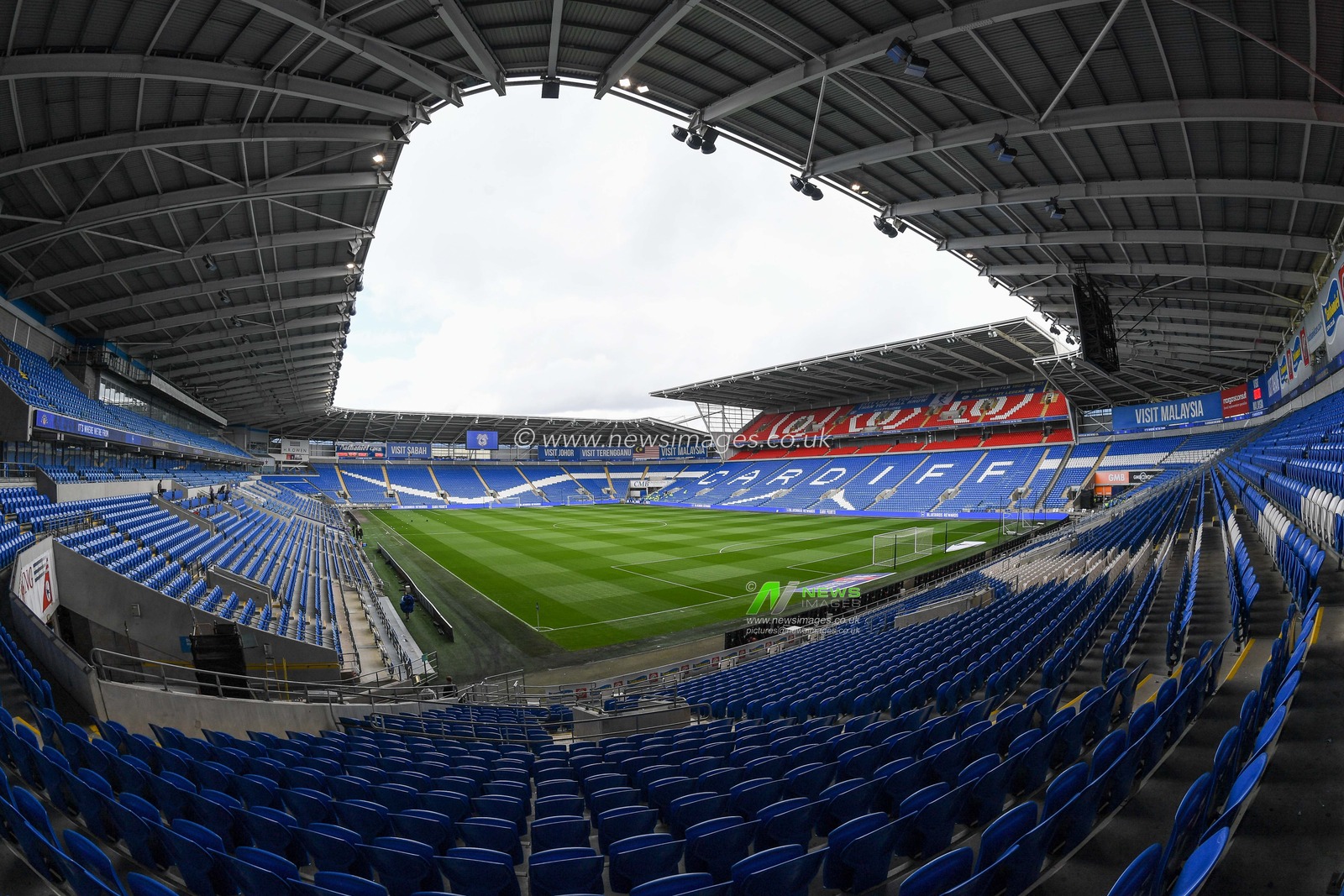 General view of Cardiff City Stadium, for the Sky Bet Championship match Cardiff City vs Burnley at Cardiff City Stadium, Cardiff, United Kingdom, 1st October 2022

(Photo by Mike Jones/News Images)