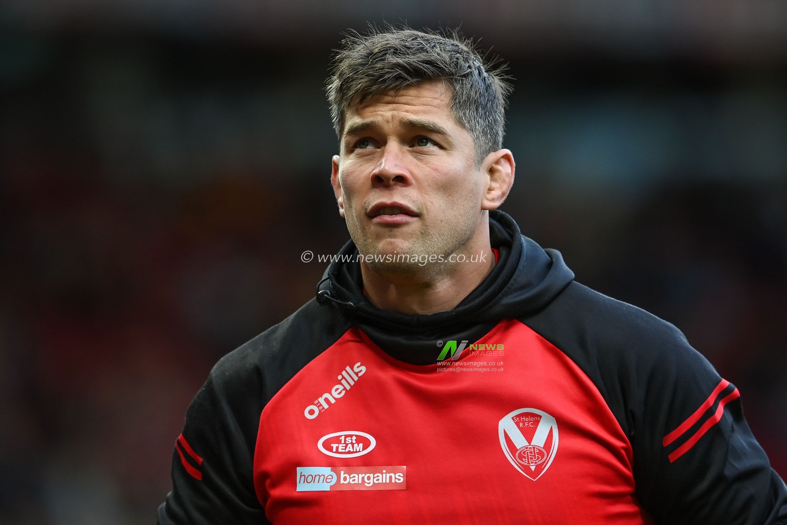 Louie McCarthy-Scarsbrook #15 of St Helens during pre match warm up ahead of the 25th Betfred Super League Grand Final match St Helens vs Leeds Rhinos at Old Trafford, Manchester, United Kingdom, 24th September 2022

(Photo by Craig Thomas/News Images)