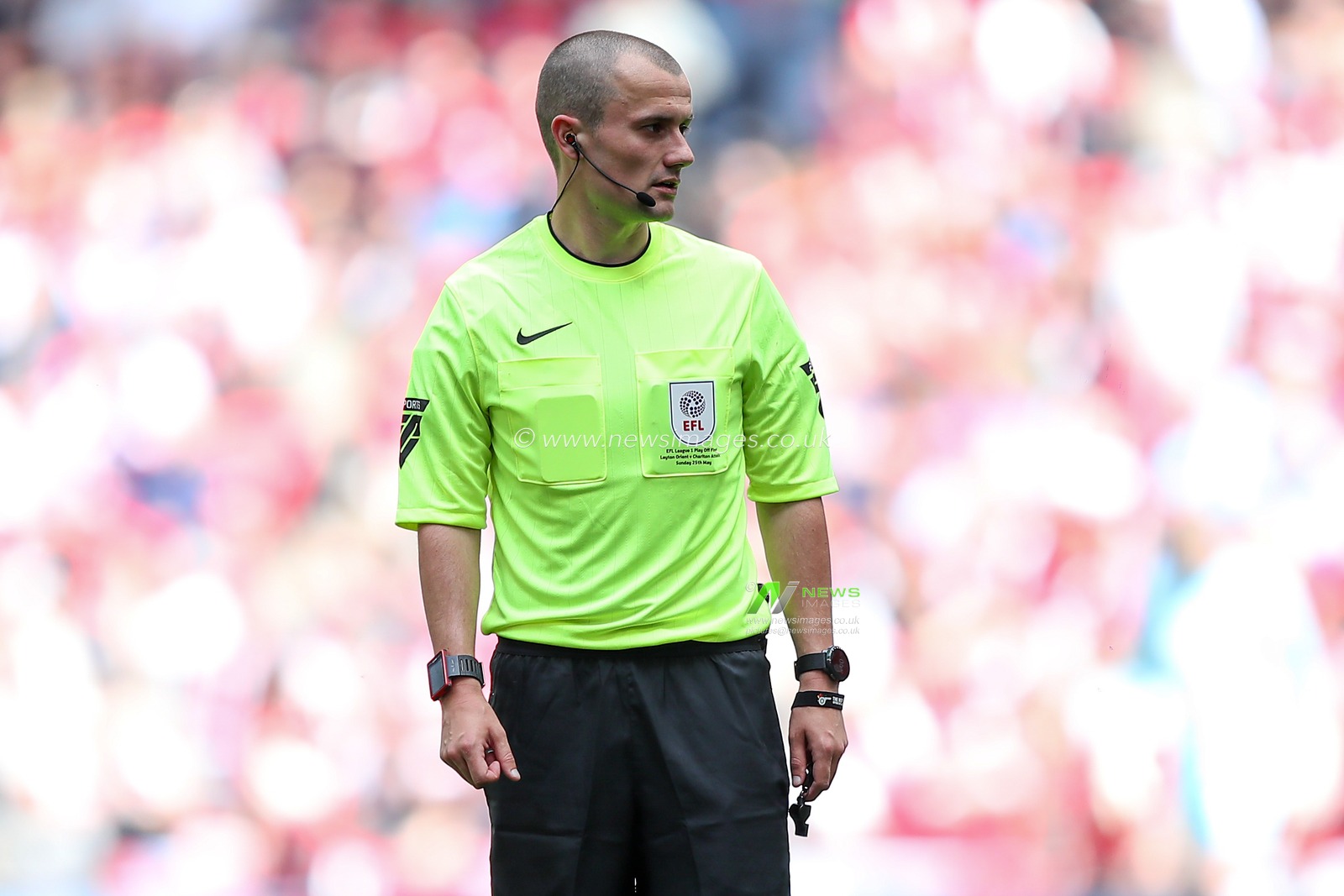 Match referee Andrew Kitchen during the Sky Bet League 1 Playoff Final match Charlton Athletic vs Leyton Orient at Wembley Stadium, London, United Kingdom, 25th May 2025

(Photo by Jorge Horsted/News Images)