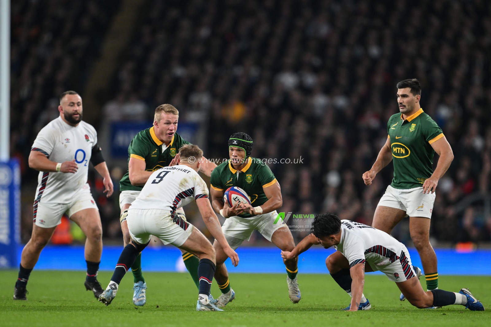 Kurt-Lee Arendse of South Africa in action during the game during the Autumn Nations Series match England vs South Africa at Allianz Stadium,, Twickenham, United Kingdom, 16th November 2024

(Photo by Craig Thomas/News Images)