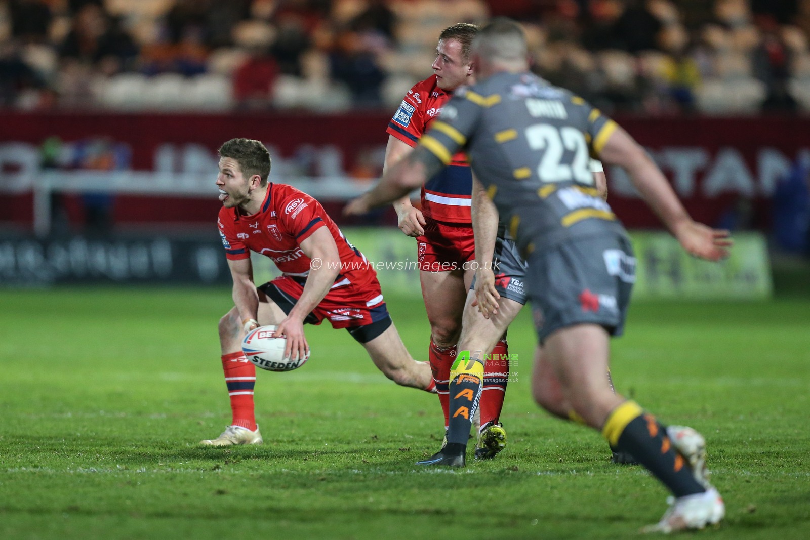Matt Parcell #9 of Hull KR looks to pass the ball