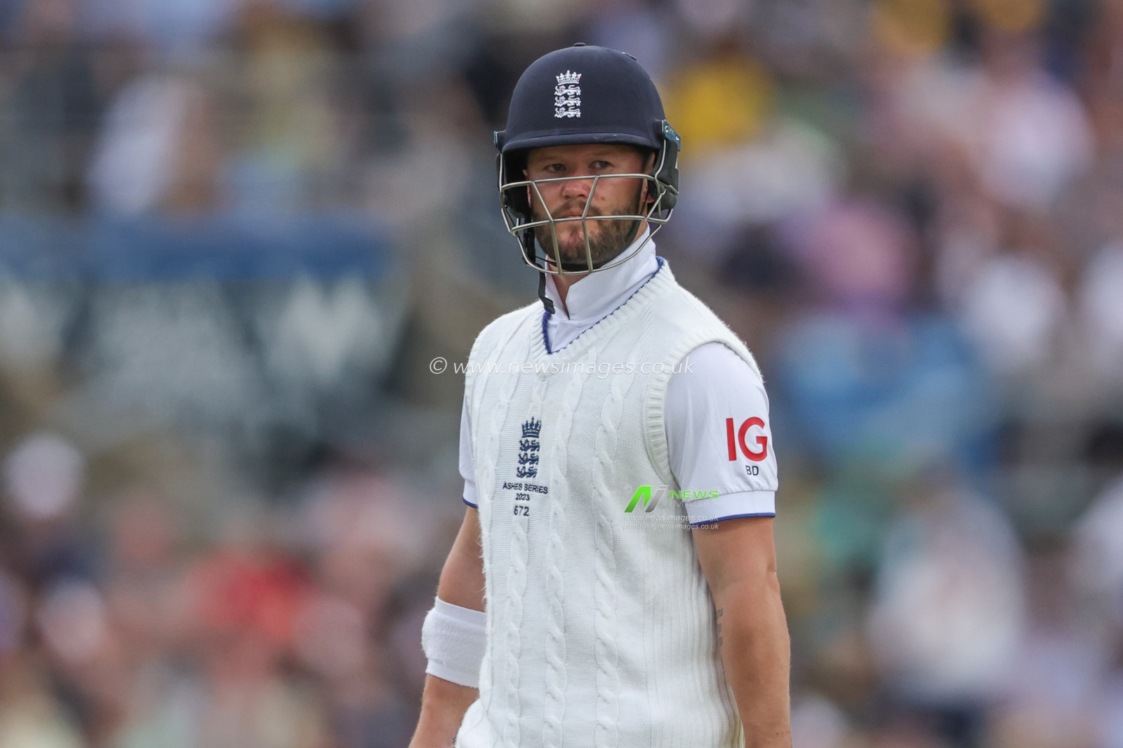 A dejected Ben Duckett of England leaves the field after being caught out by Alex Carey of Australia during the LV= Insurance Ashes Third Test Series Day 1 England v Australia at Headingley Stadium, Leeds, United Kingdom, 6th July 2023

(Photo by Mark Cosgrove/News Images)