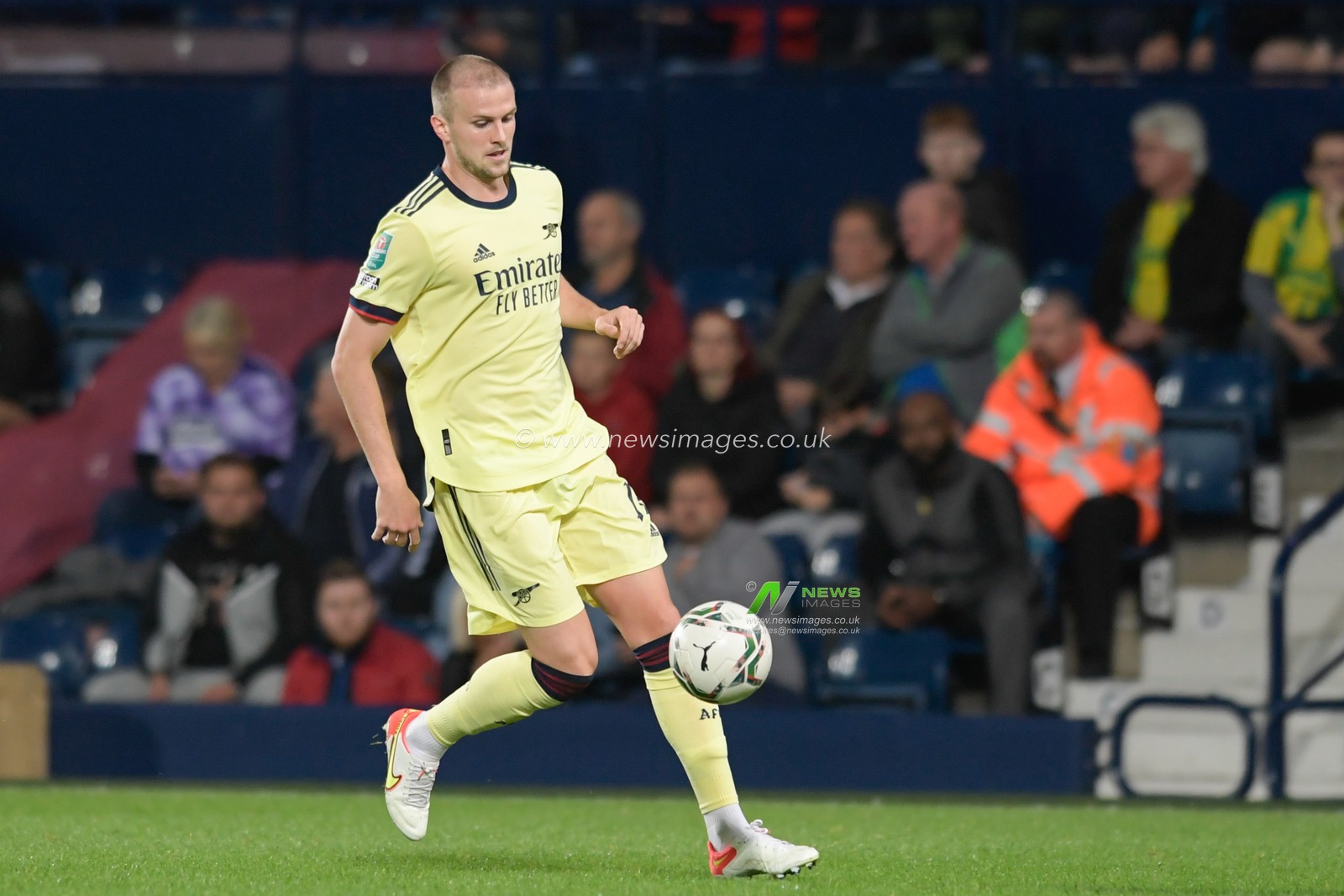 Rob Holding #16 of Arsenal in action during the game