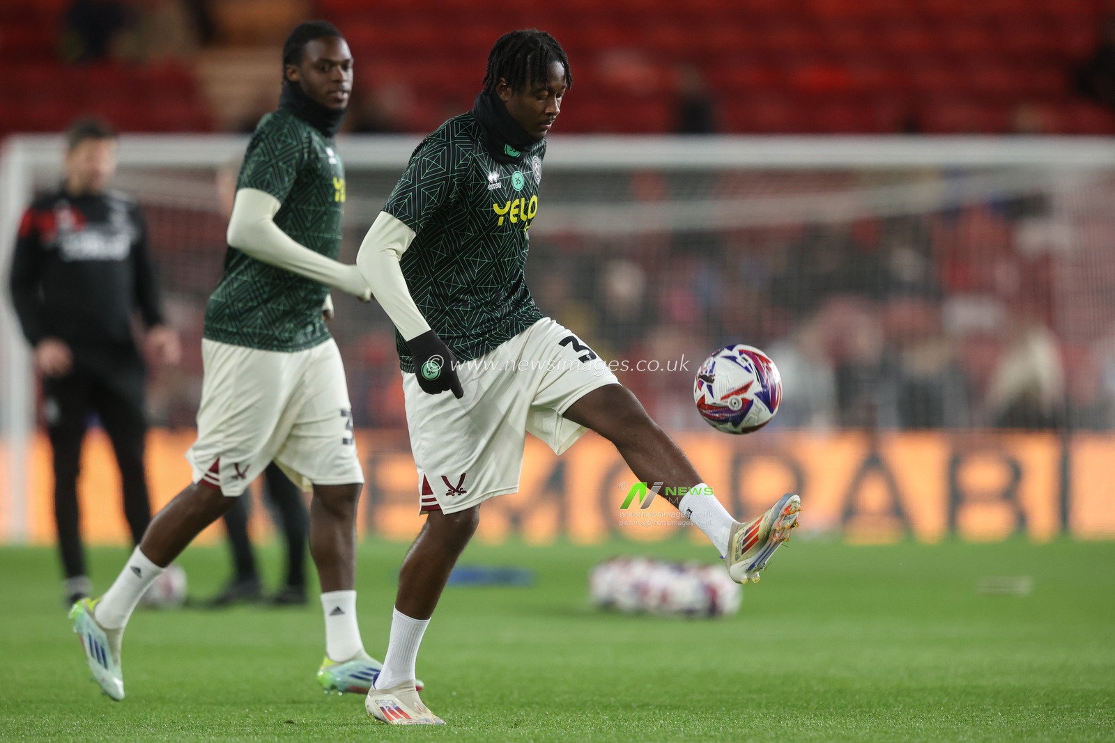 Andre Brooks of Sheffield United in the pregame warmup session during the Sky Bet Championship match Middlesbrough vs Sheffield United at Riverside Stadium, Middlesbrough, United Kingdom, 23rd October 2024

(Photo by Alfie Cosgrove/News Images)