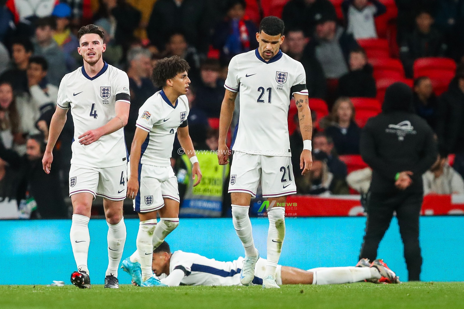 Declan Rice and Dominic Solanke of England look dejected following Greeceâ€™s goal during the UEFA Nations League - League B - Group B2 - match England vs Greece at Wembley Stadium, London, United Kingdom, 10th October 2024

(Photo by Gareth Evans/News Images)