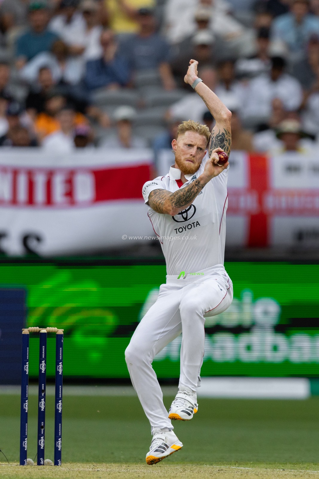 Ben Stokes (c) of England bowls during the NRMA Insurance Ashes First Test Day 2 Australia vs England at Optus Stadium, Perth, Australia, 22nd November 2025

(Photo by Santanu Banik/News Images)

*** GER AUT SUI OUT ***
